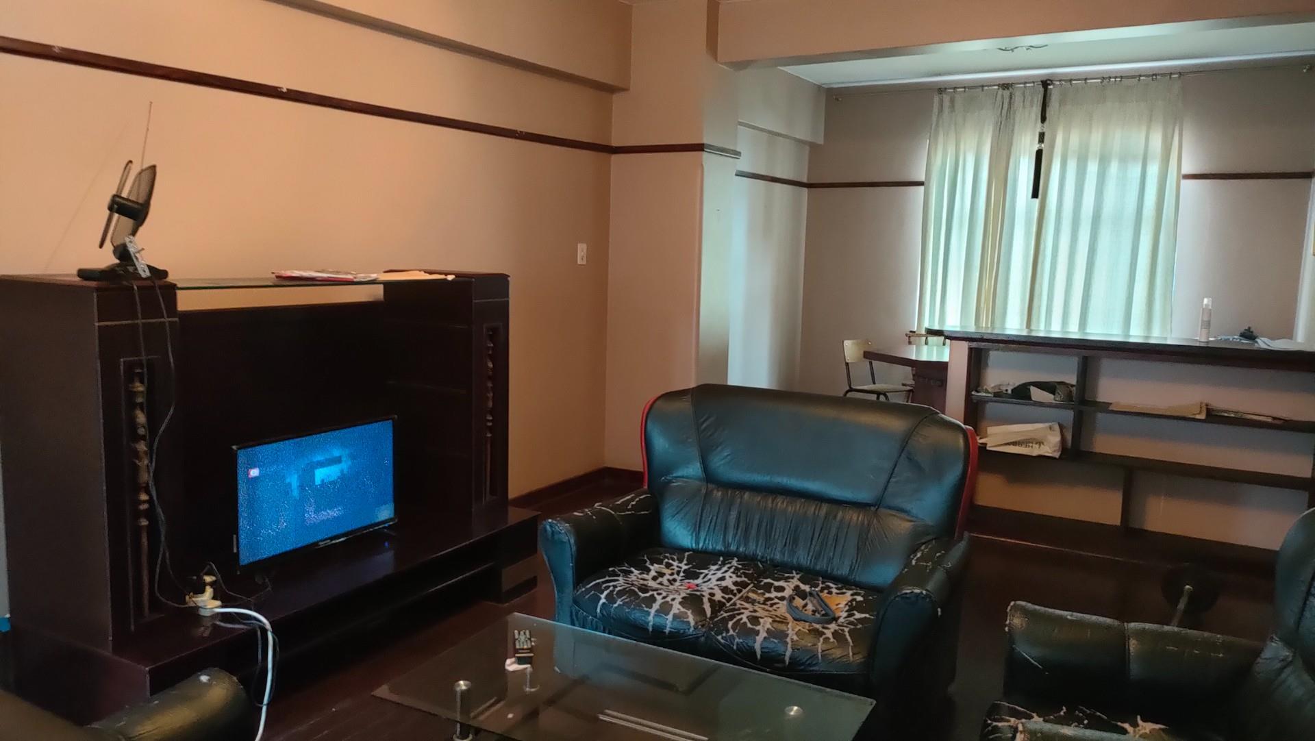 1.5 Bed Apartment For Sale