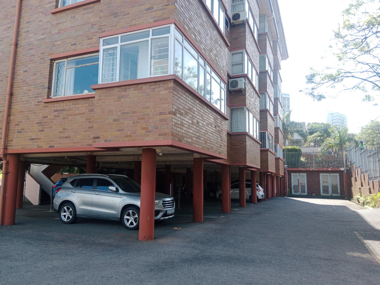 1.5 bed Apartment For Sale in Bulwer, Durban, KwaZulu Natal