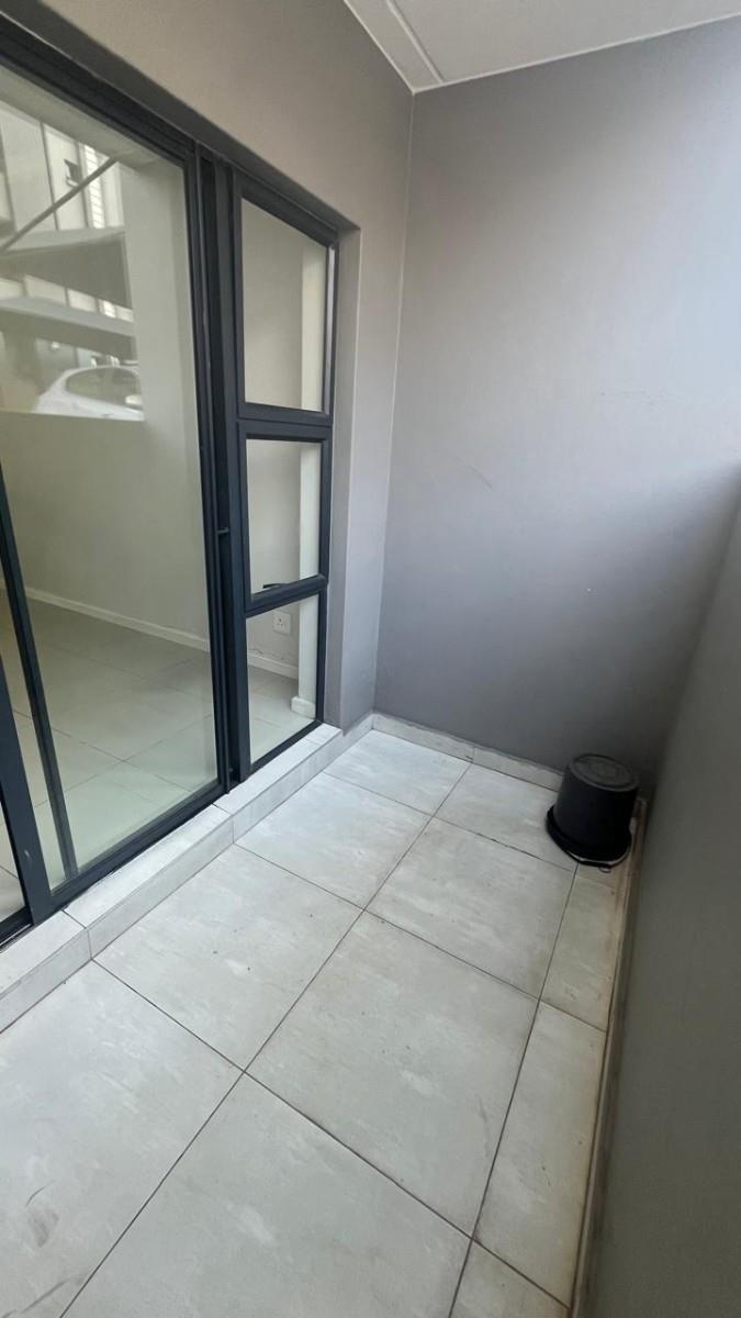 Apartment For Sale in Halfway Gardens, Midrand