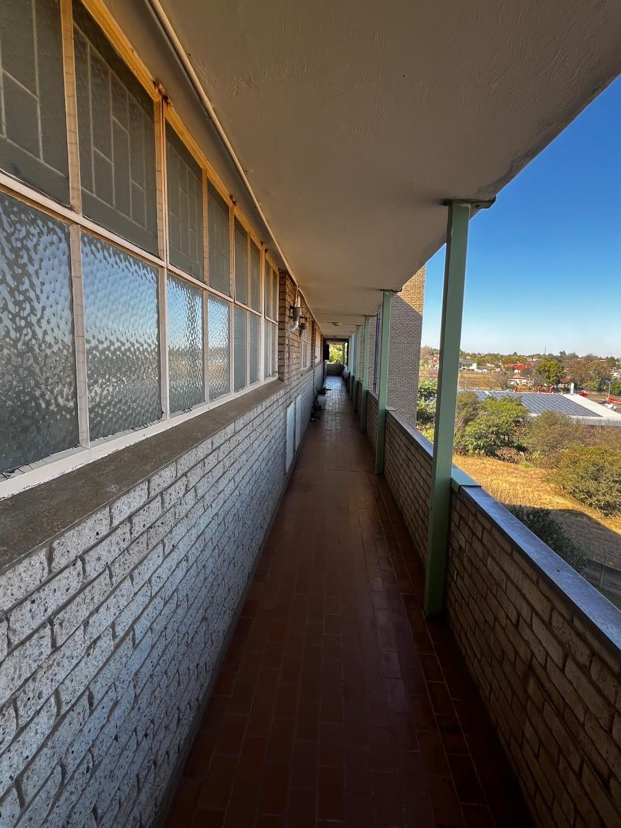 Apartment for sale in Newcastle Central, Newcastle, KwaZulu Natal, 118 m²