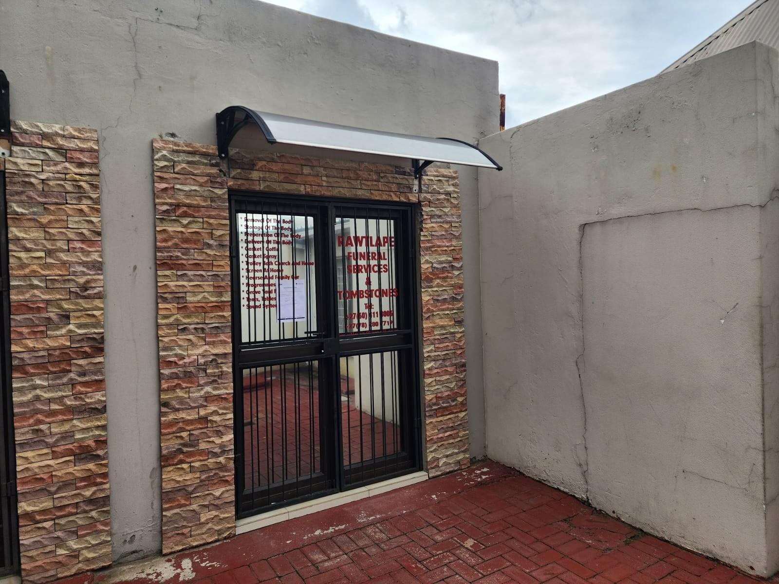 Business To Rent in Bo-dorp, Rustenburg Central, Rustenburg, North West