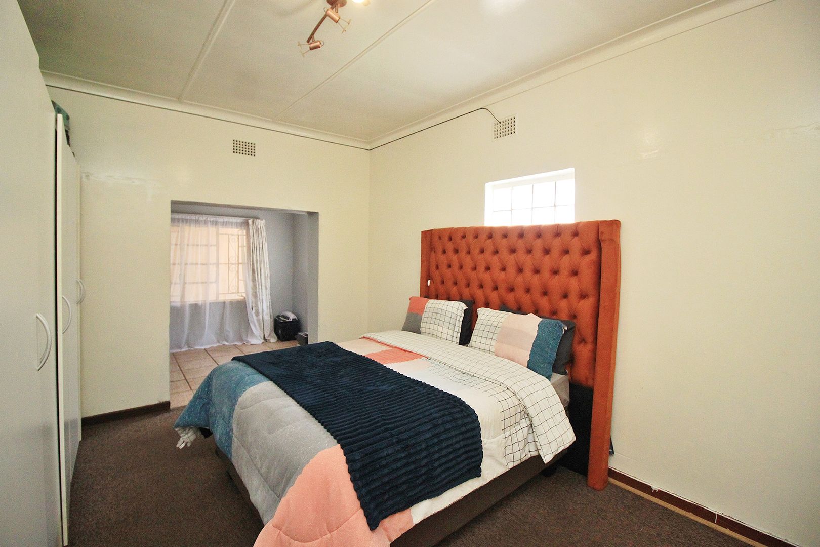 House for sale in Gerdview, Germiston, 13 Van Riebeeck Street, Gerdview, Germiston, Gauteng, 714 m²
