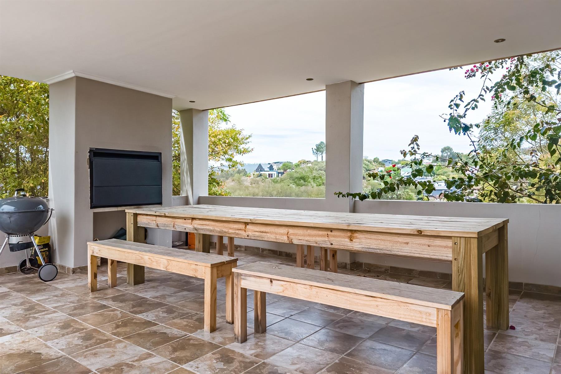 House For Sale in Knysna Heights, Knysna