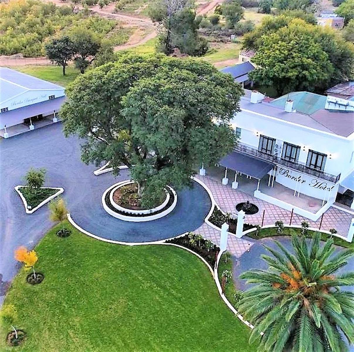 FOR SALE : BOUTIQUE HOTEL IN THE HEART OF SOUTH AFRICA’S NORTHERN CAPE