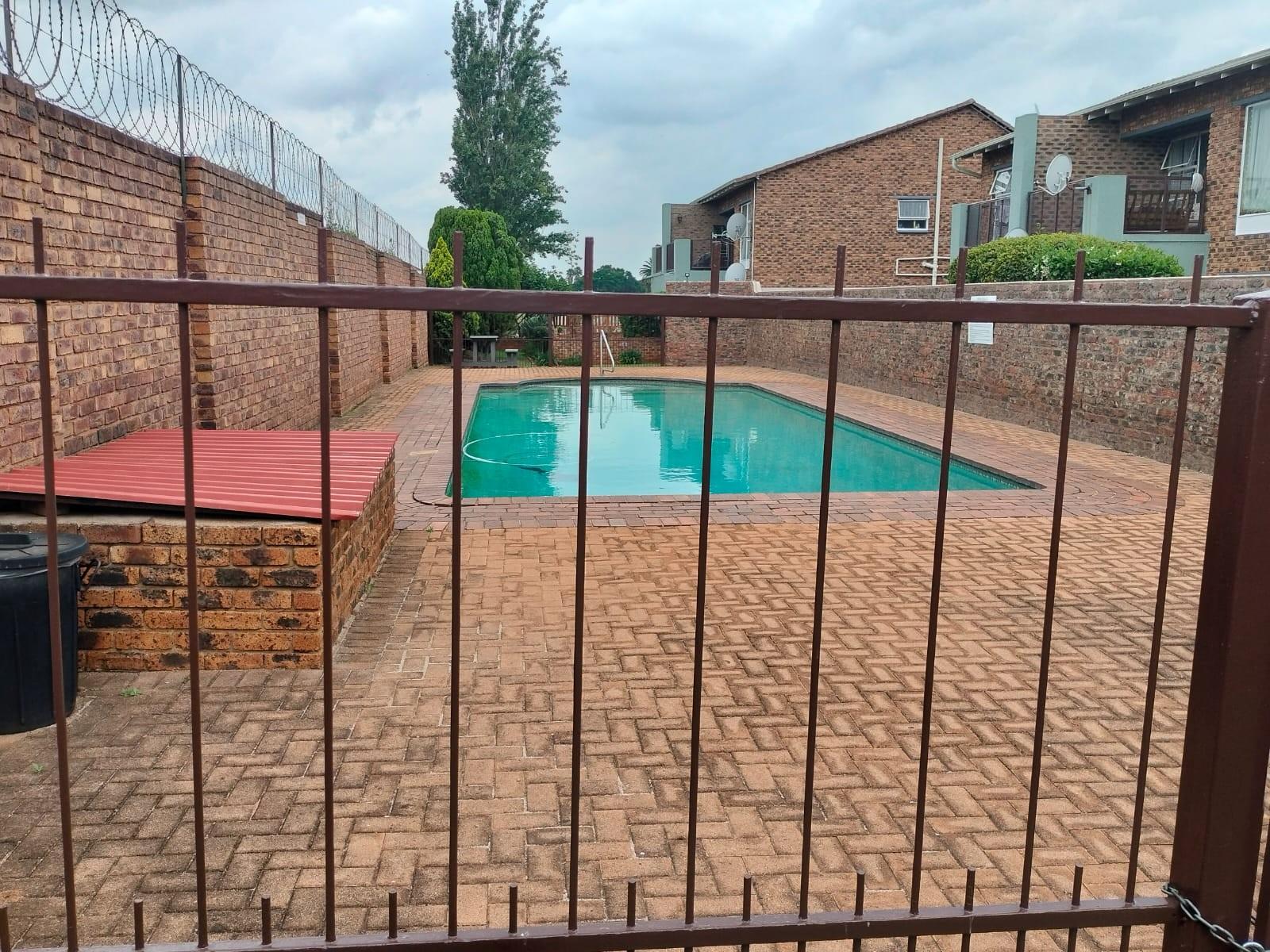 Apartment For Sale in Ravenswood, Boksburg