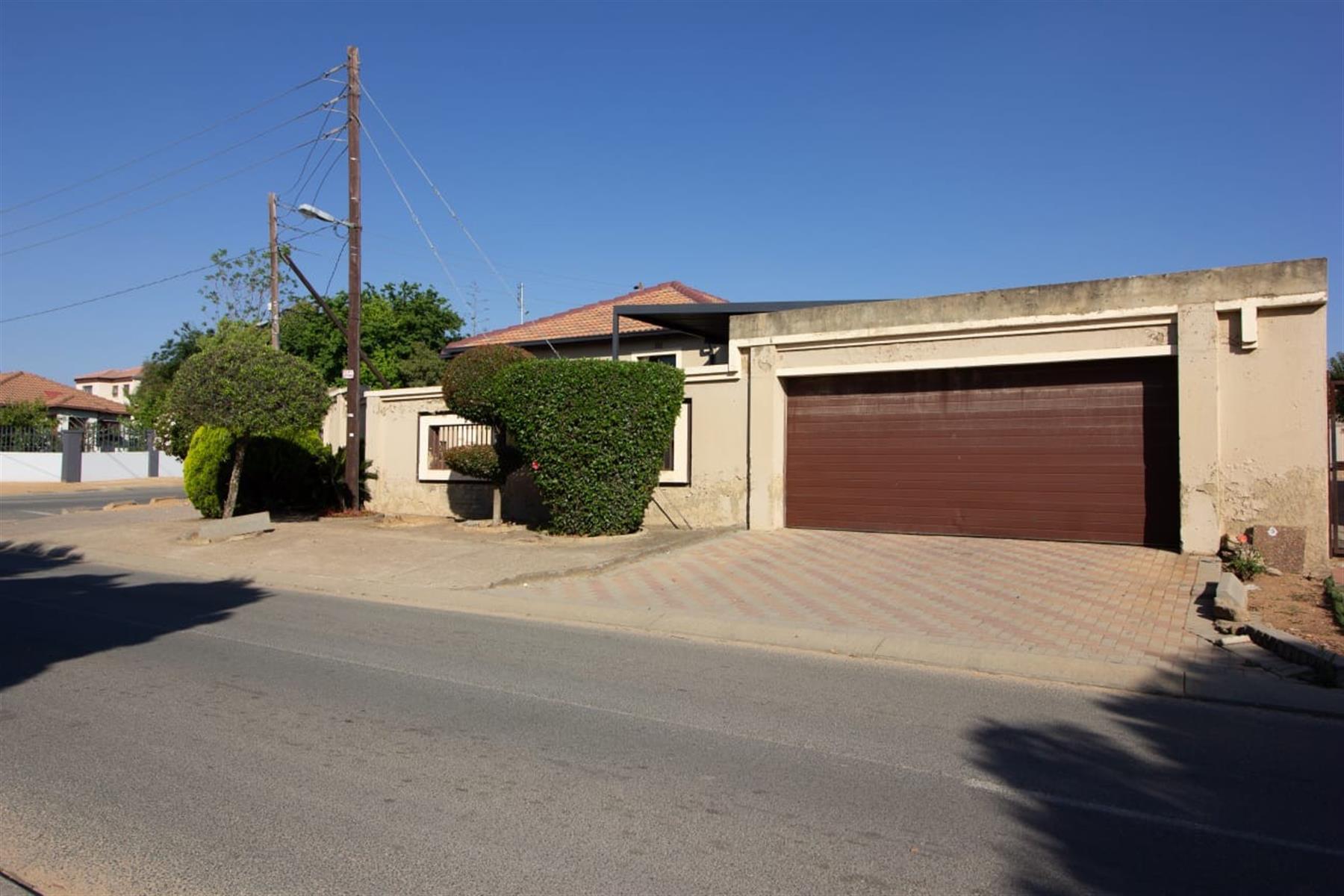 Four Bedroom Corner House
