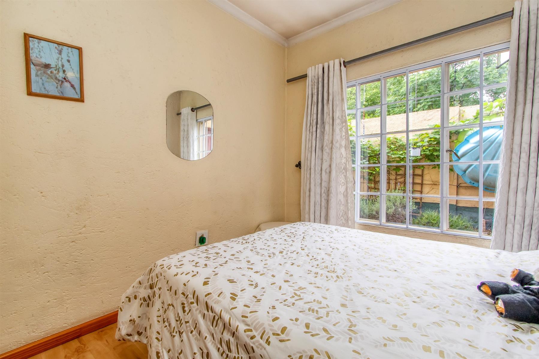 Elegant Two Bedroom Townhouse For Sale in Wychwood, Germiston