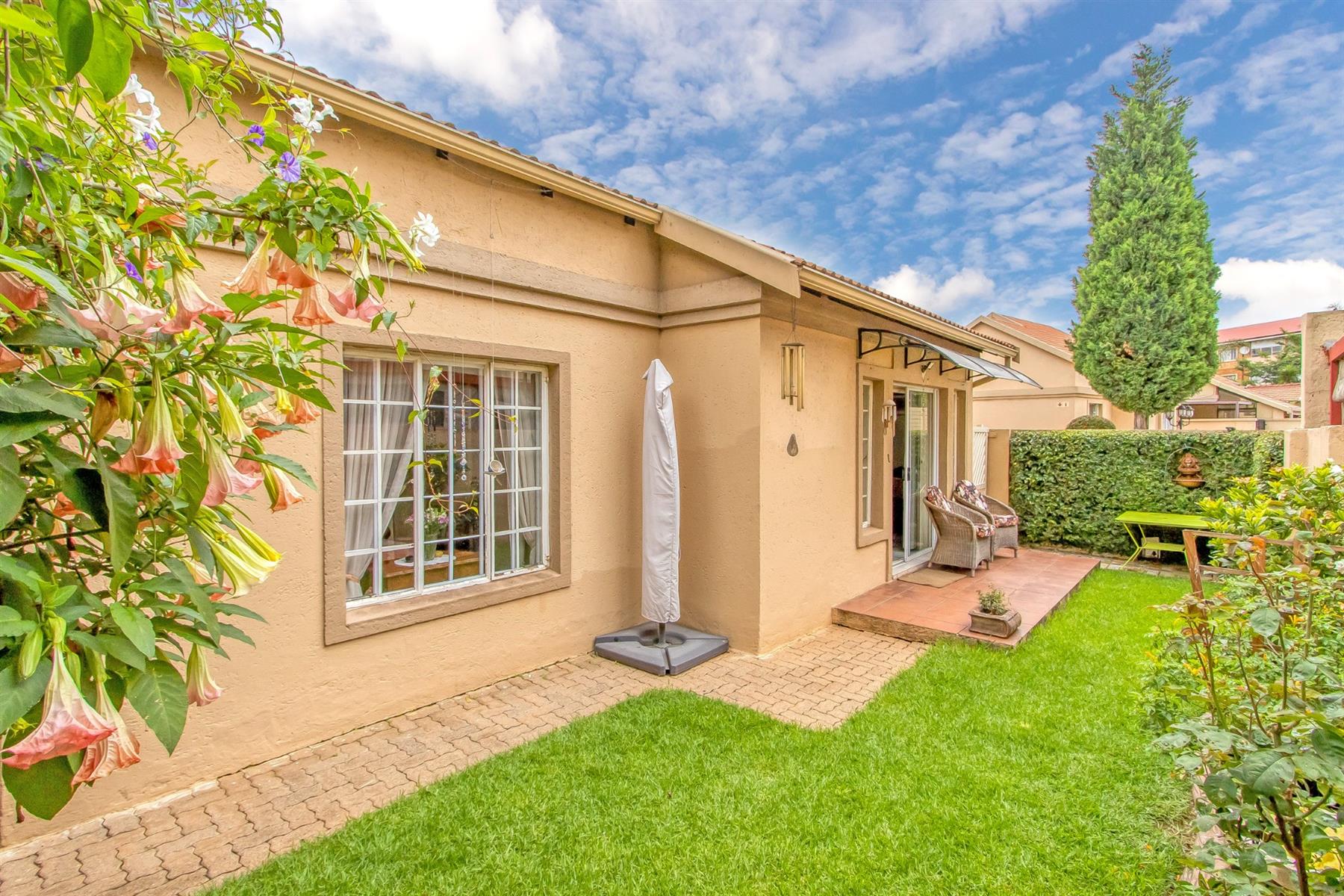 Elegant Two Bedroom Townhouse For Sale in Wychwood, Germiston