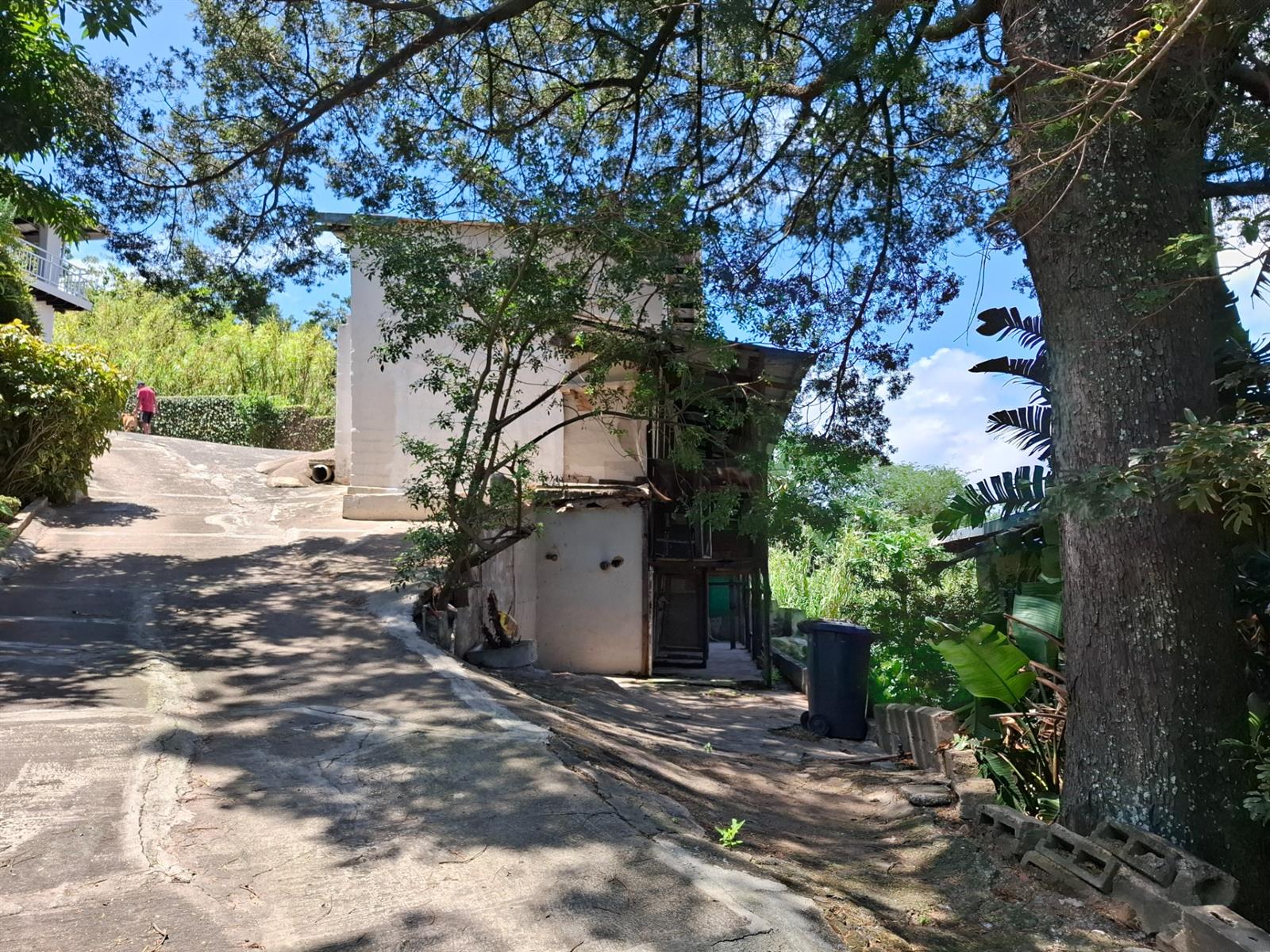 Income Generator! Spacious Home With Flatlets for Sale in Margate, KZN