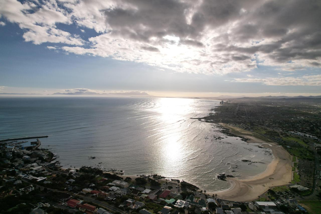 House in Mountainside, Gordons Bay