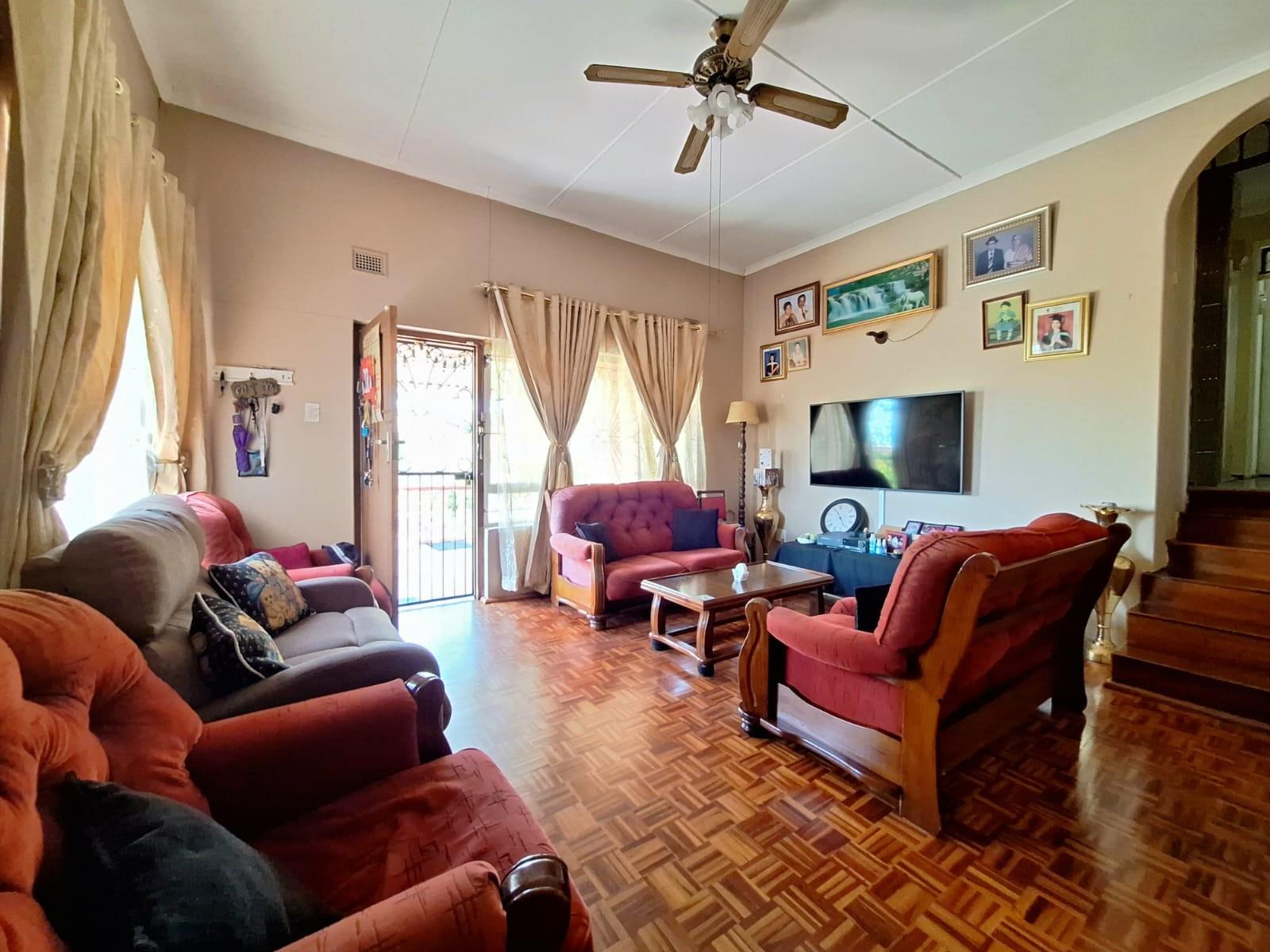 Well-Maintained 4-Bed 3-Bath Home in Stanger Heights