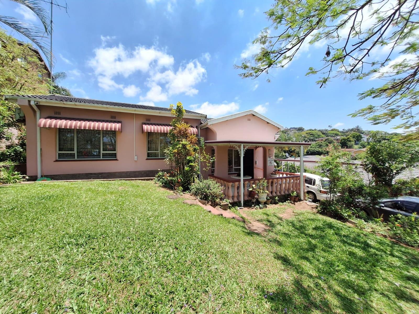 Well-Maintained 4-Bed 3-Bath Home in Stanger Heights