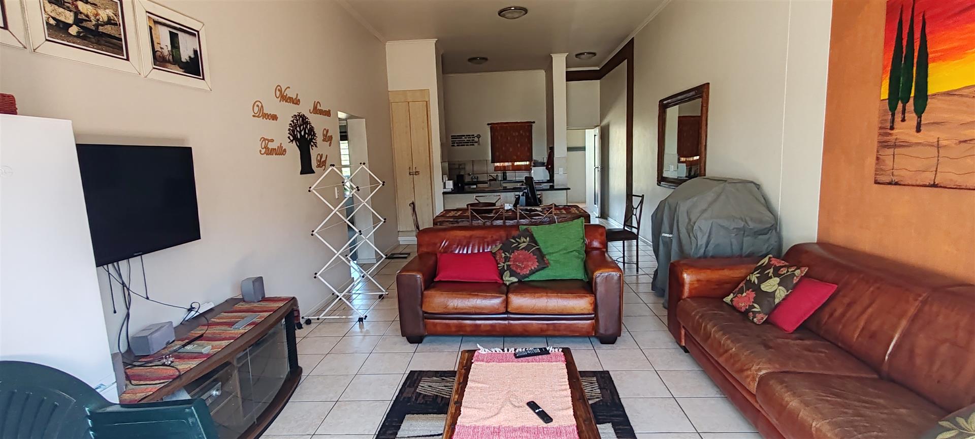 Effortless Beachside Living - Stylish, Spacious and Fully Furnished