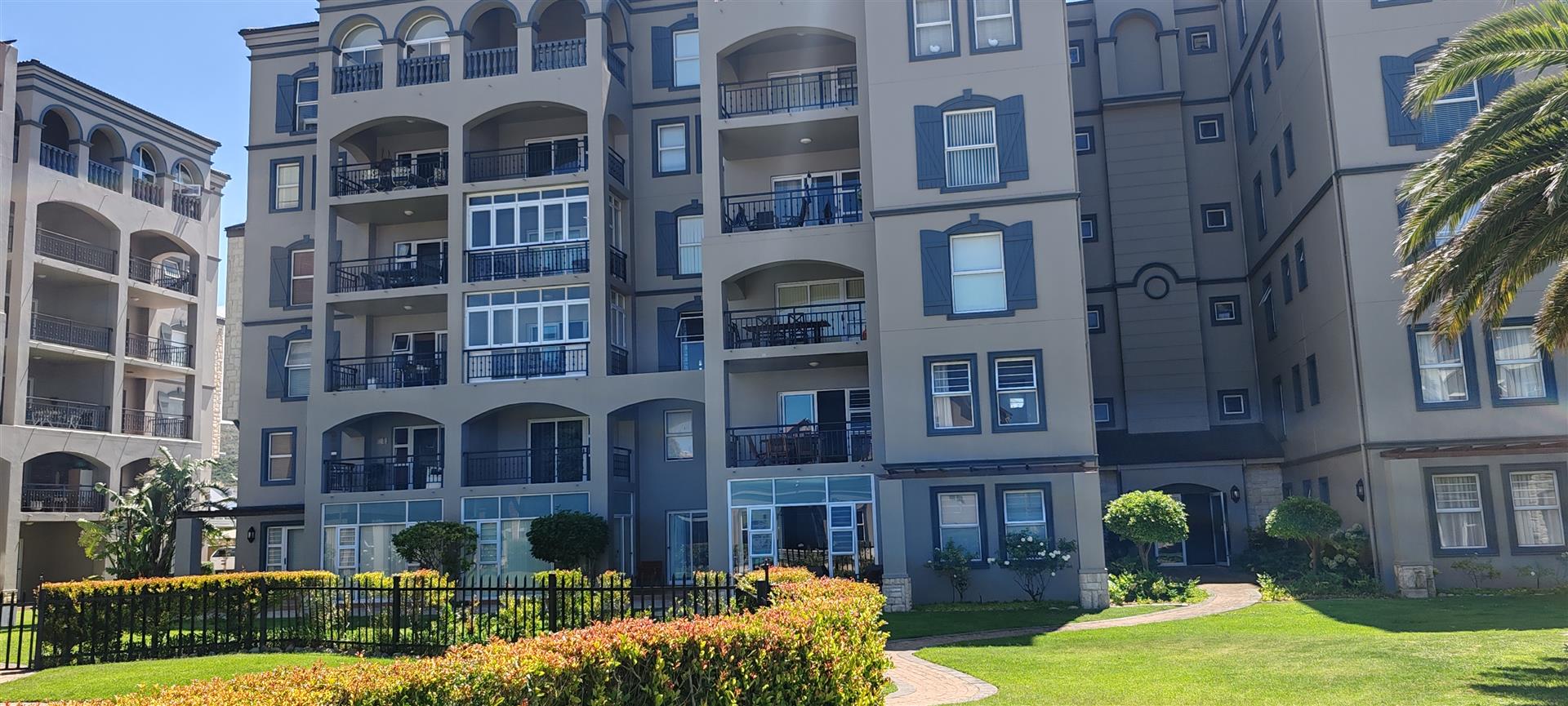 Effortless Beachside Living - Stylish, Spacious and Fully Furnished