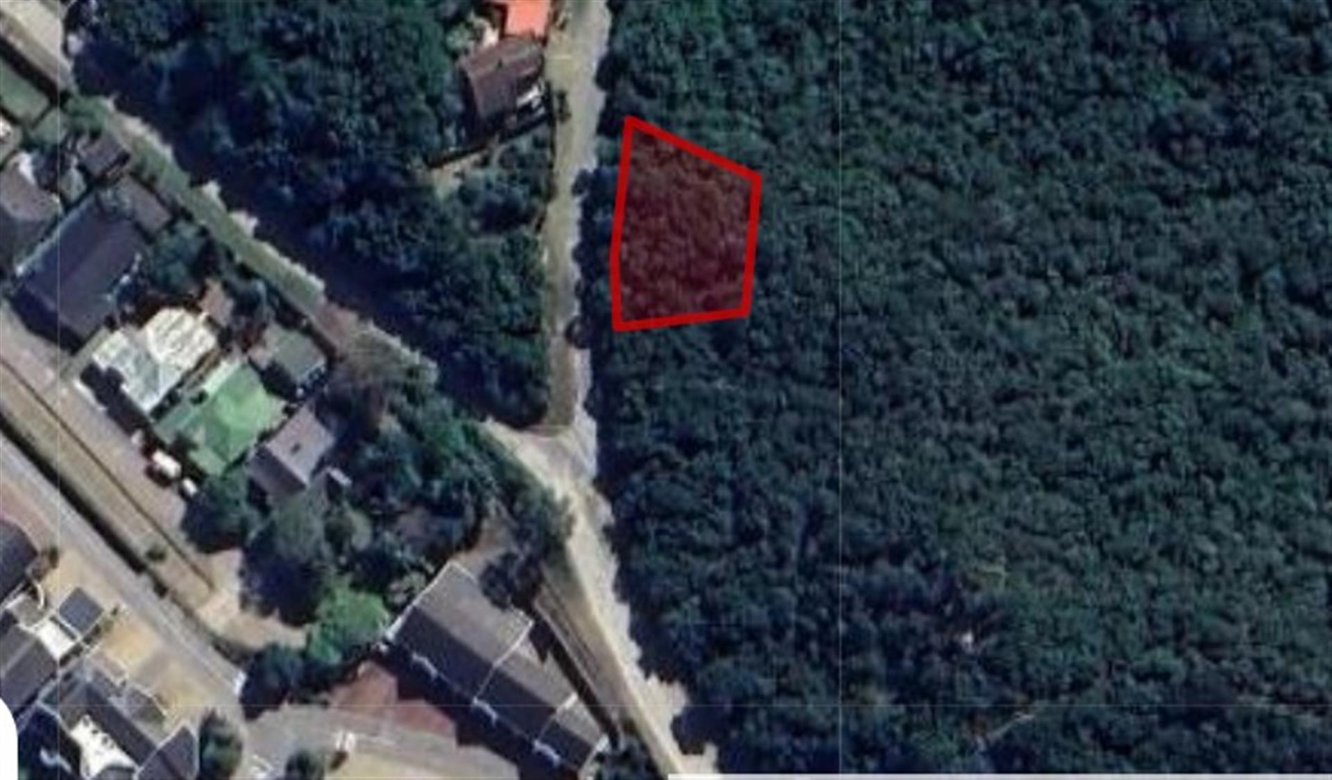 Vacant Land Near the Eastern Beach