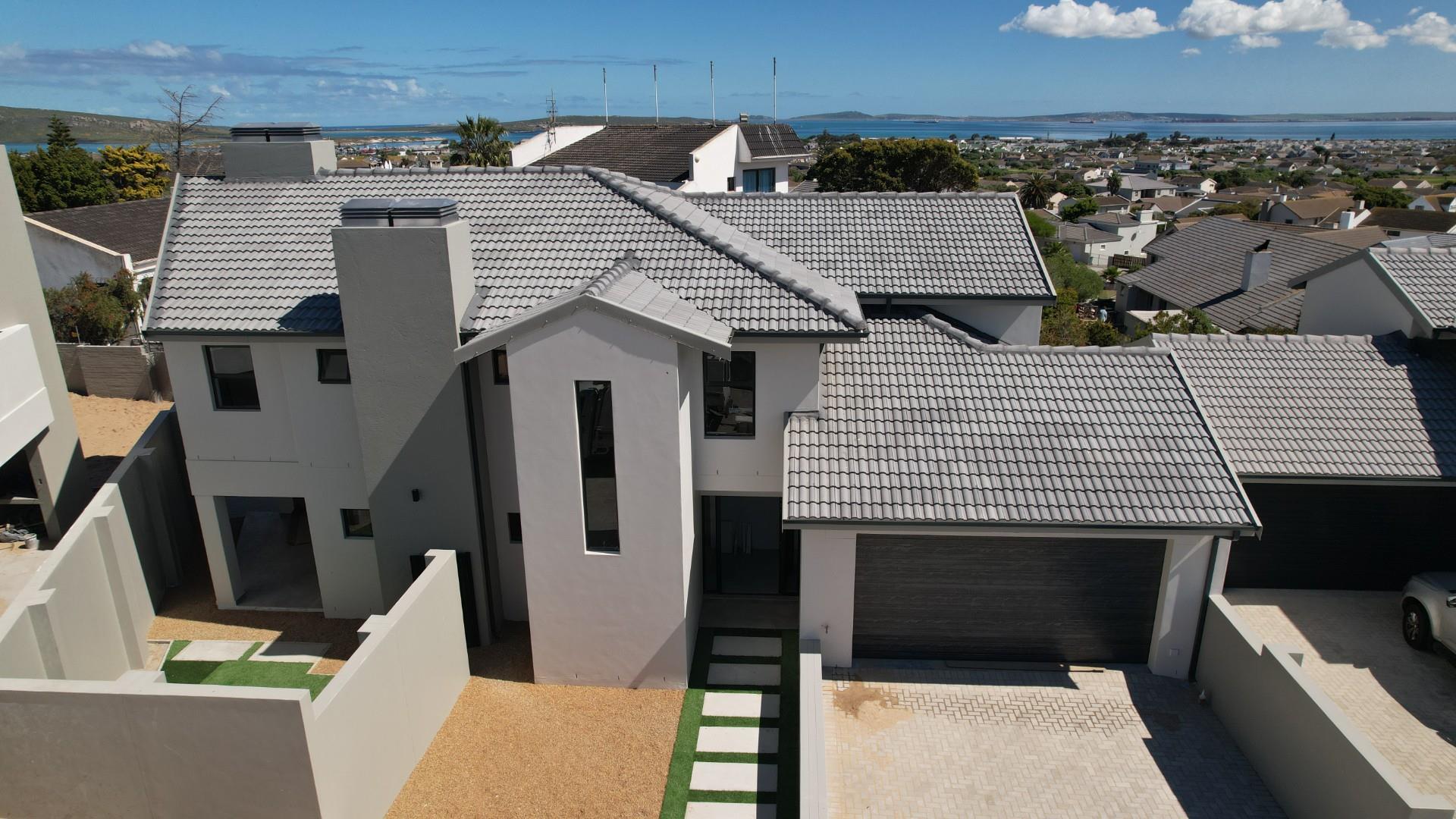 House For Sale in Country Club Langebaan Western Cape