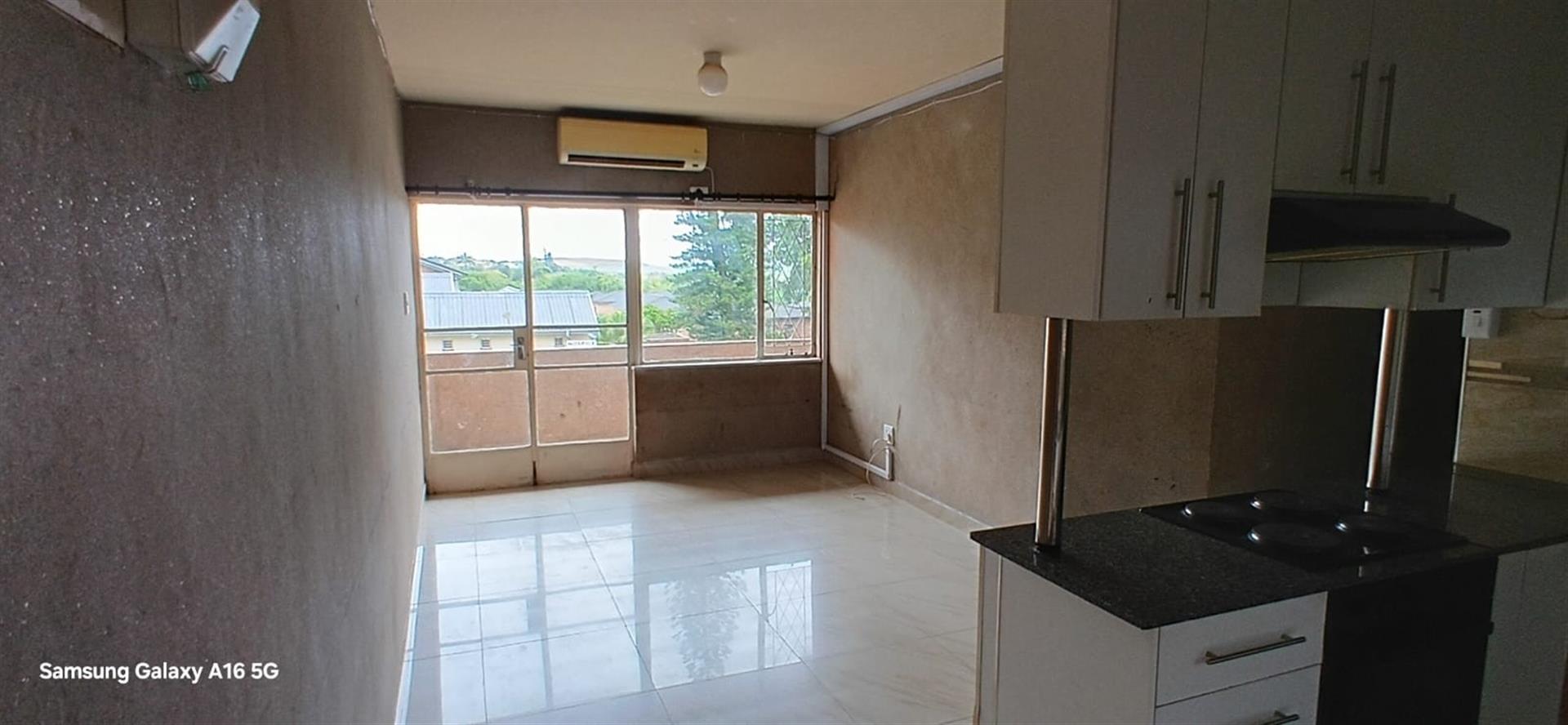 Complex For Sale in Empangeni Central, Empangeni, KwaZulu Natal