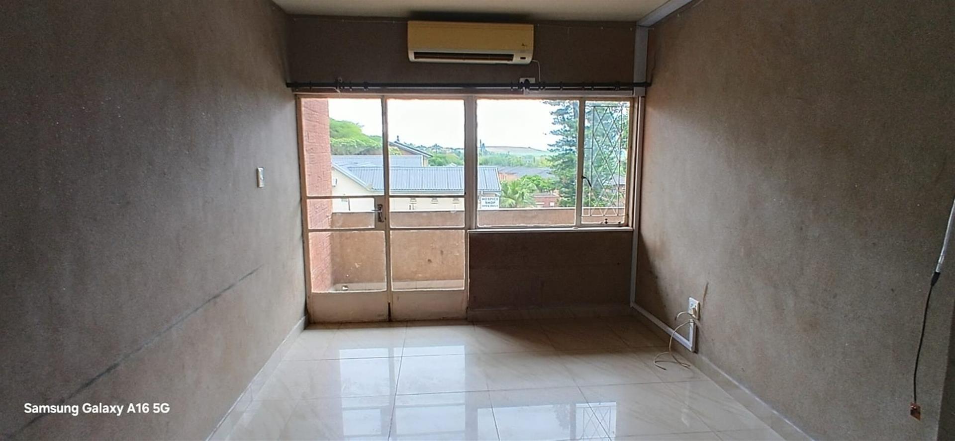 Complex For Sale in Empangeni Central, Empangeni, KwaZulu Natal