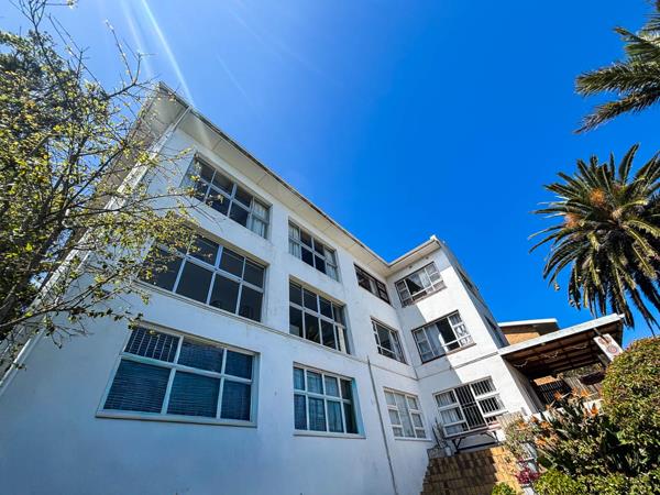 House For Sale in Herolds Bay, George
