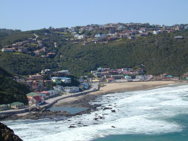 House For Sale in Herolds Bay, George