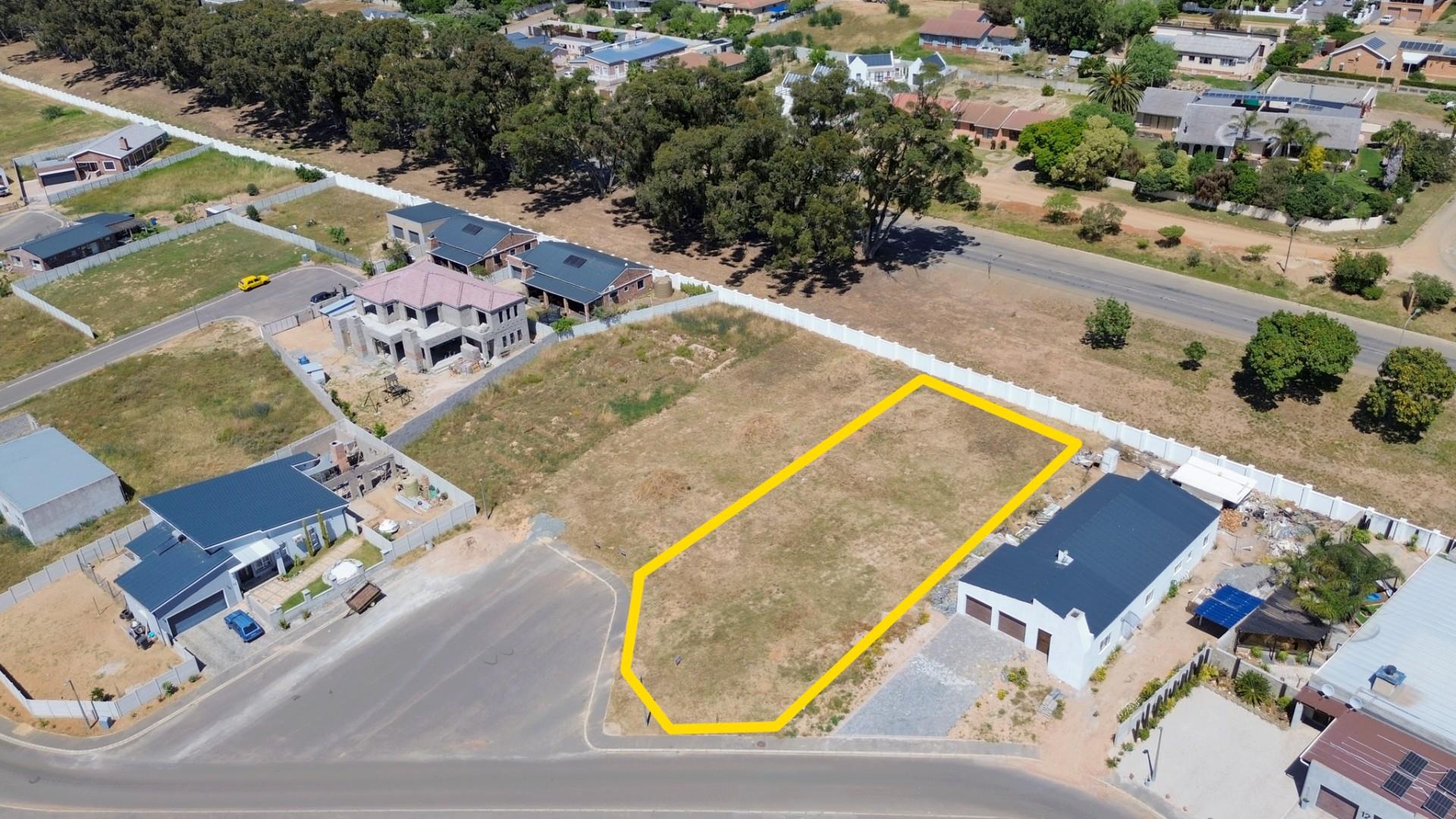 Prime Elevated Stand with Panoramic Views in Darling!