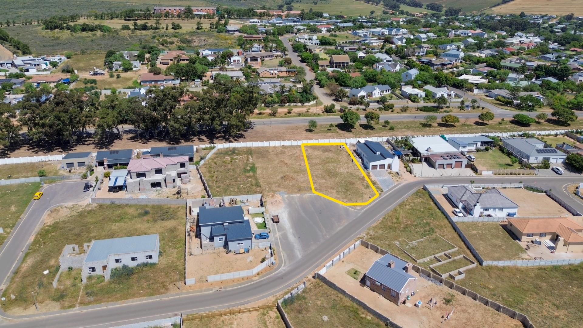 Prime Elevated Stand with Panoramic Views in Darling!