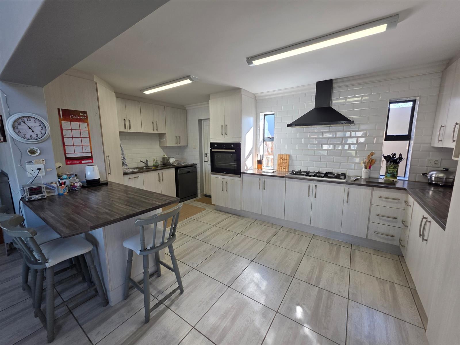 3 Bedroom House For Sale in Karookraal Estate, Hartenbos