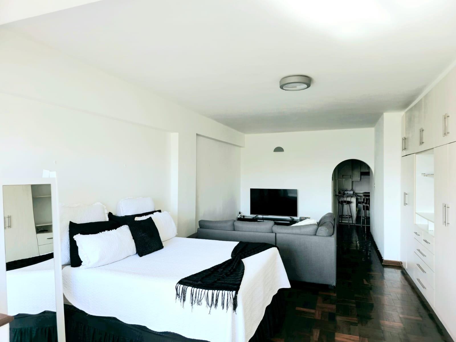 Apartment For Sale in North Beach, Durban, KwaZulu Natal
