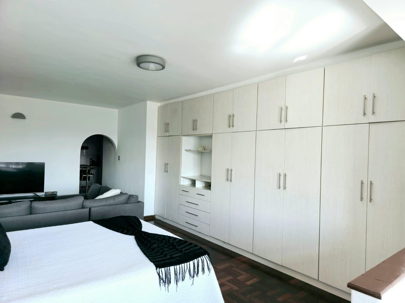 Apartment For Sale in North Beach, Durban, KwaZulu Natal