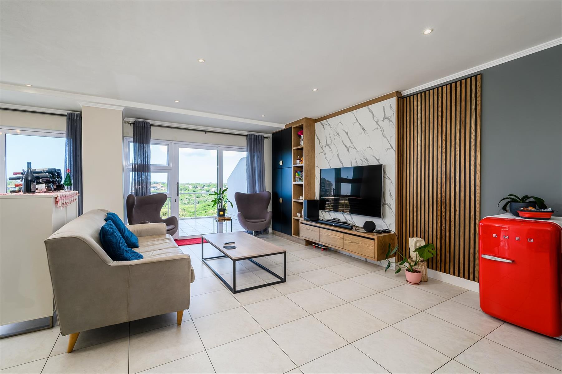 Spacious 3 Bedroom Apartment
