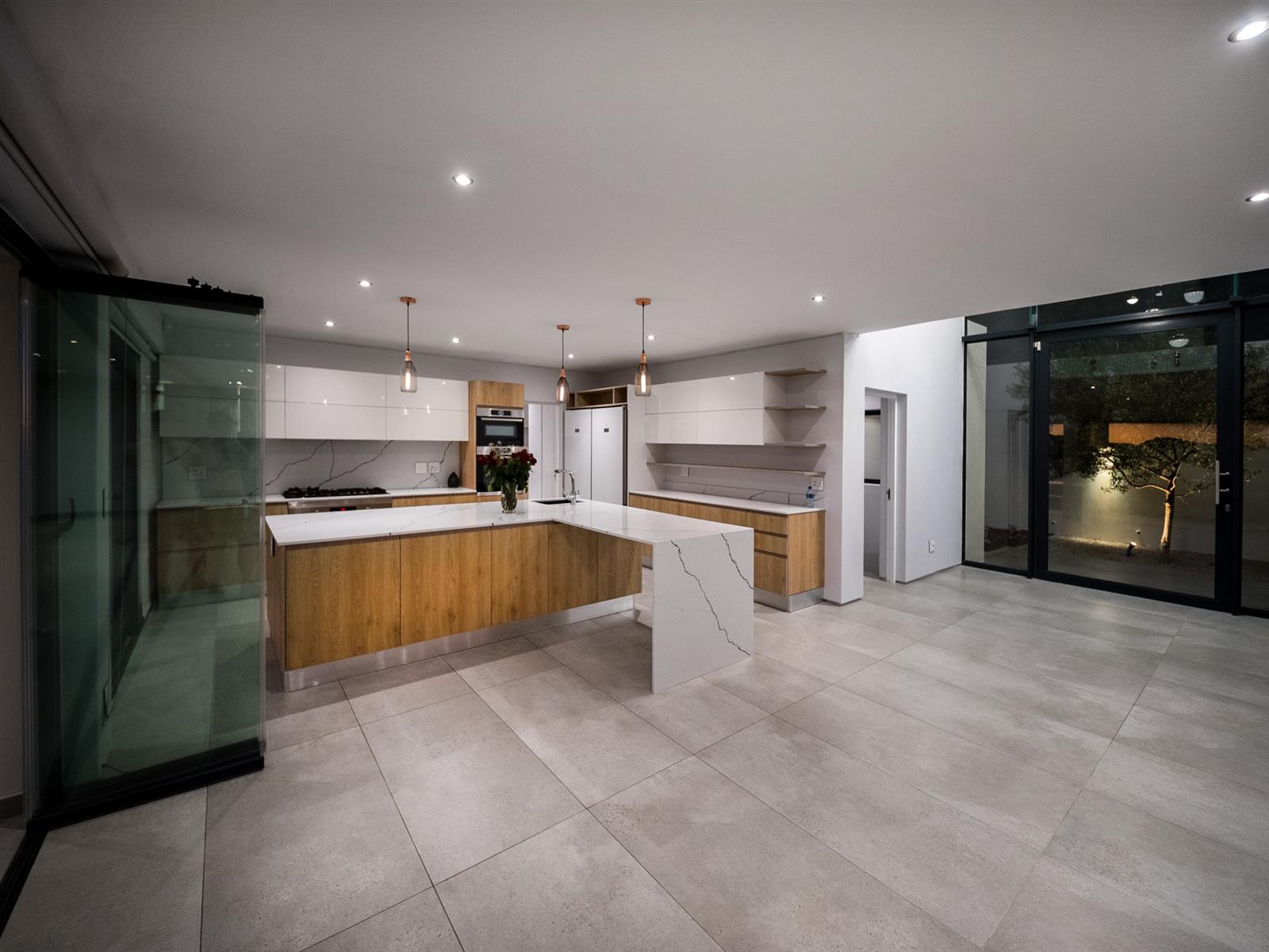 5-Bedroom Luxury Residence in Prestigious Baronetcy Estate