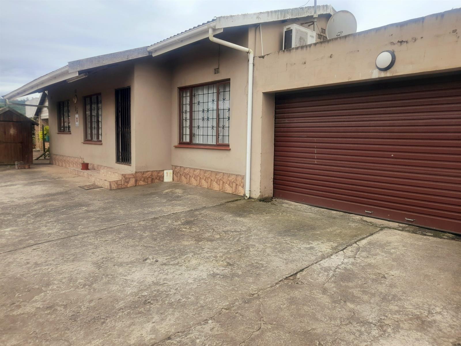 House For Sale in Parkgate, Verulam, KwaZulu Natal