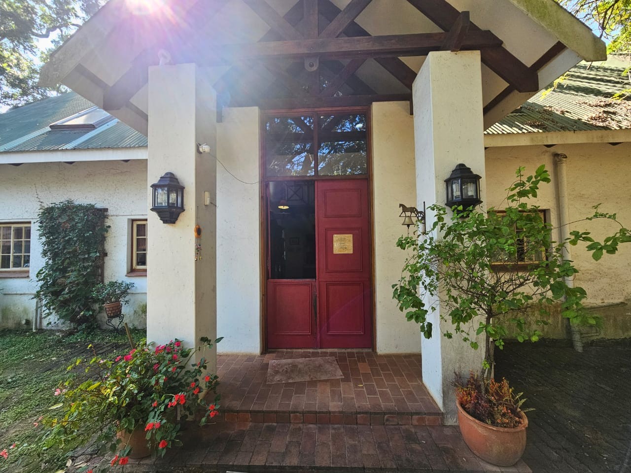 Small Holding with a Workshop, Cottage, Bed and Breakfast facility and Upmarket Family Home