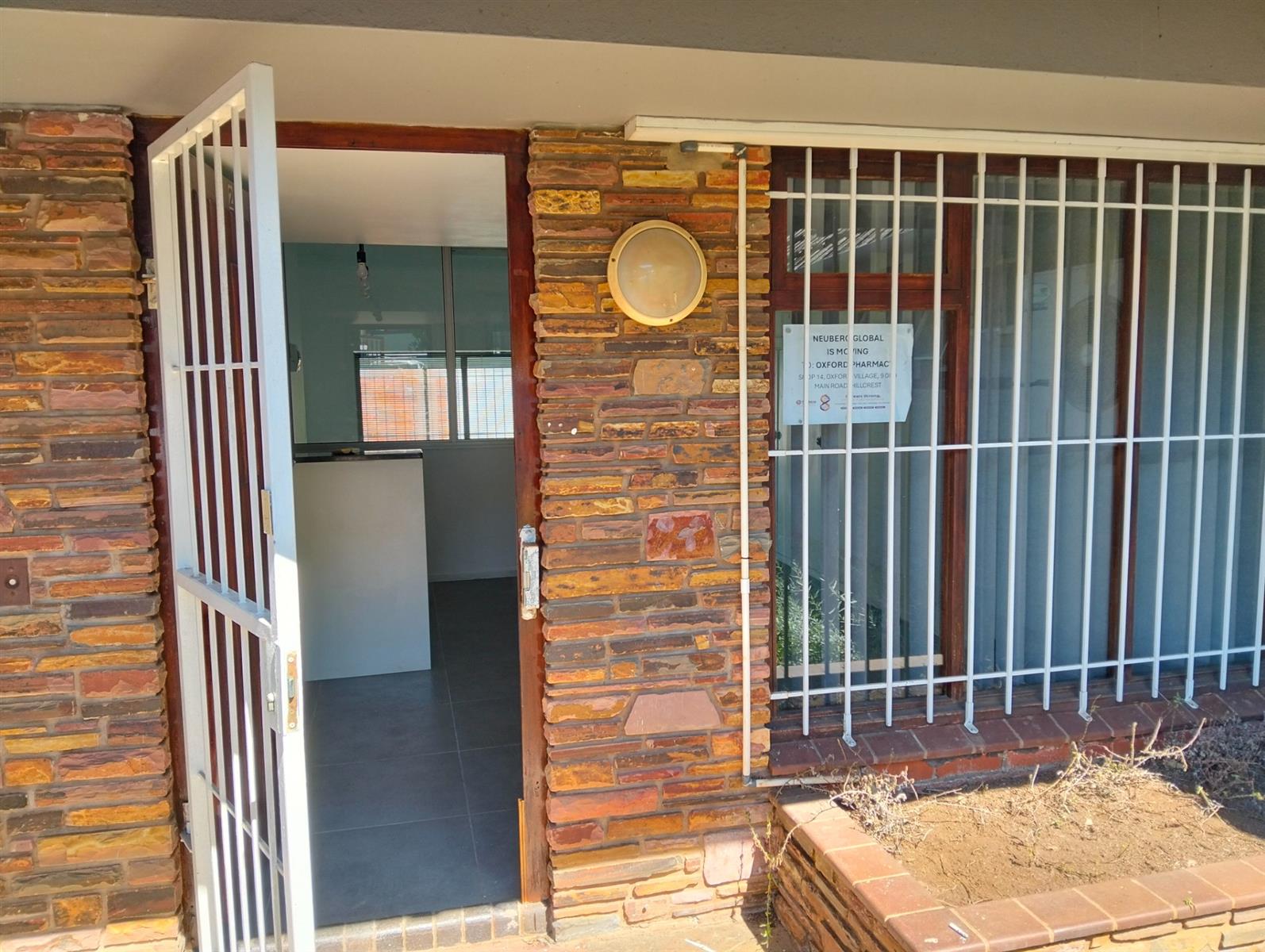 Stunning tranquil office space on Old Main Rd Hillcrest.
