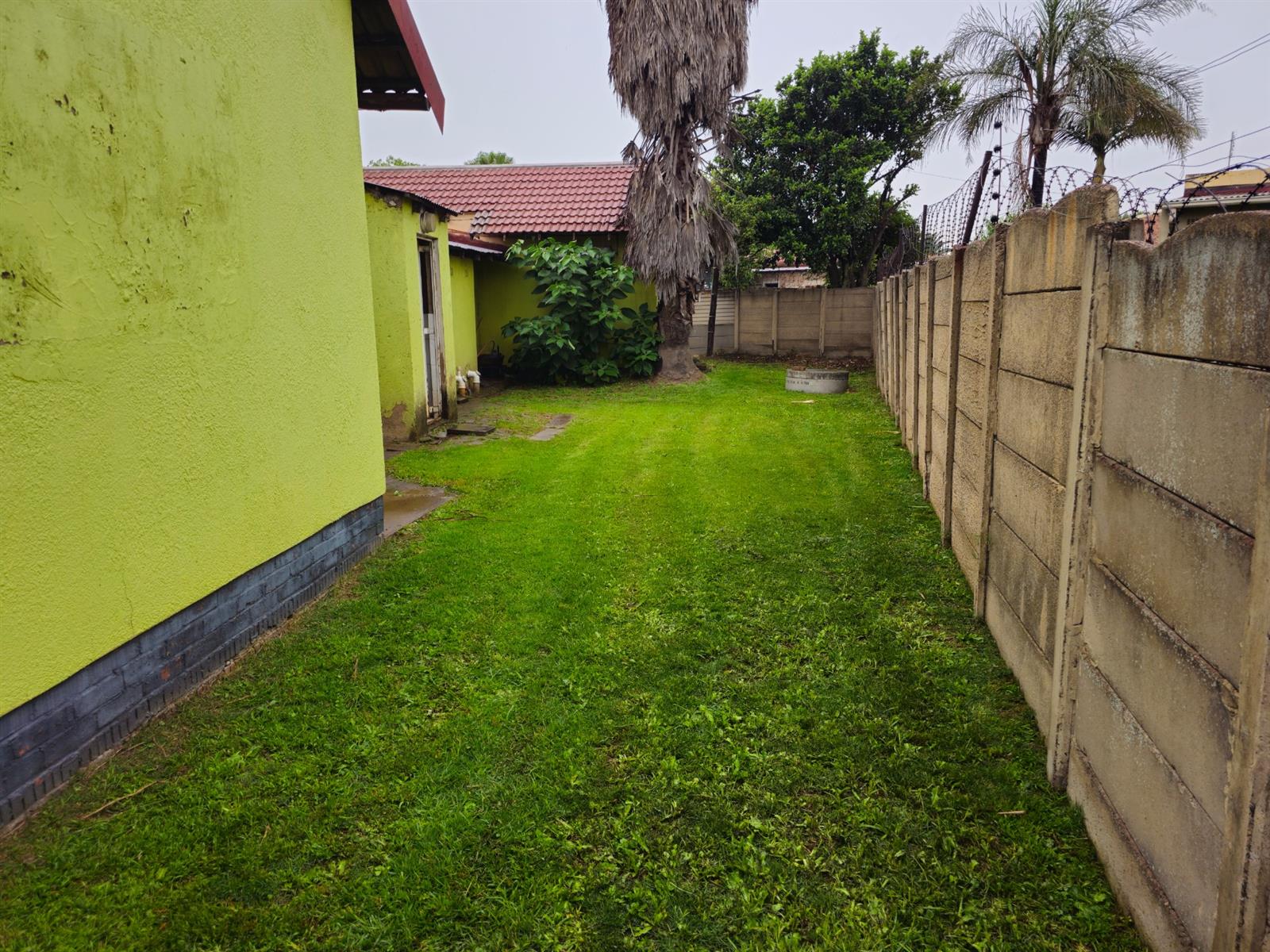 House For Sale in Witbank Ext 8, Witbank