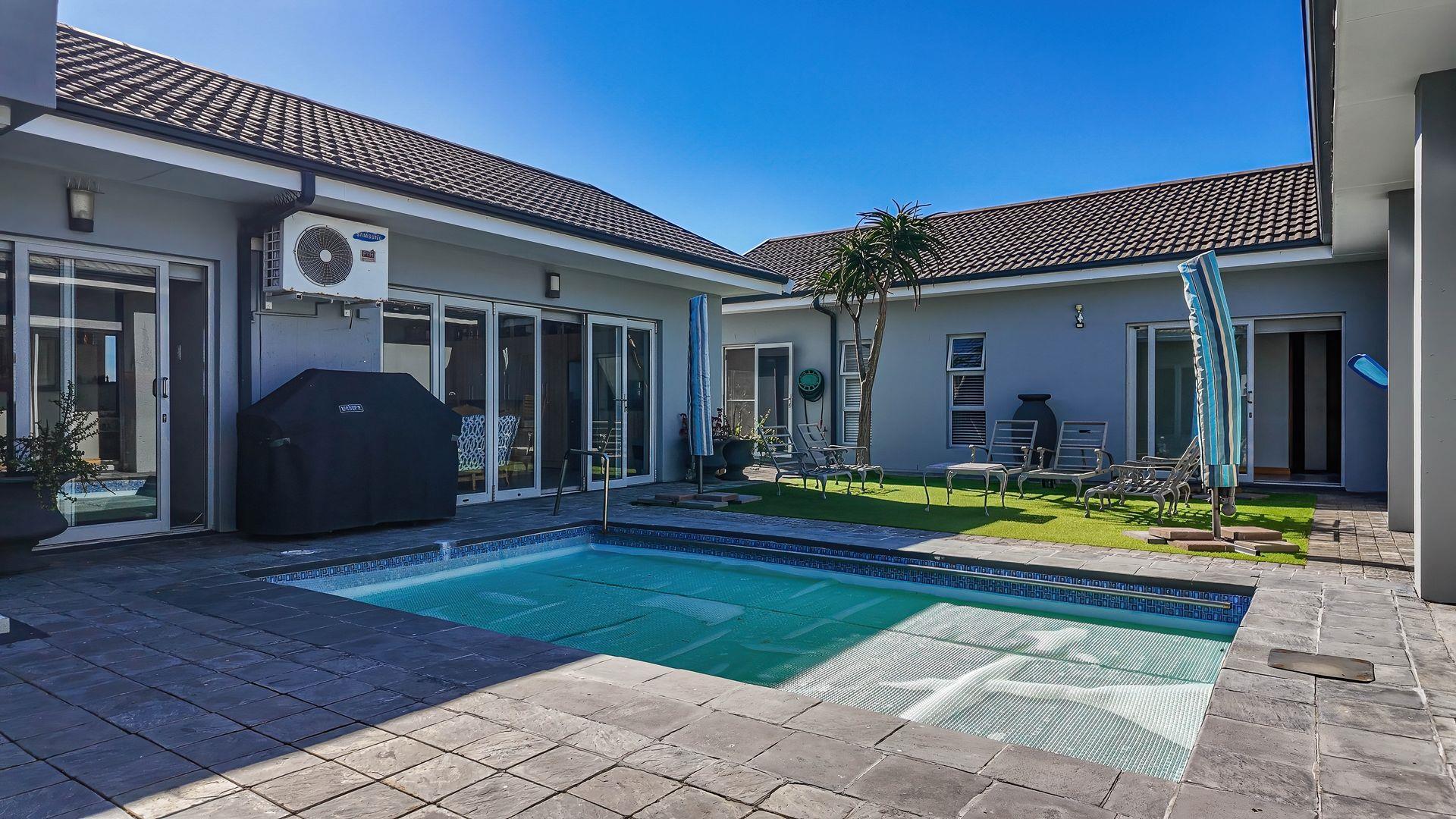4 Bedroom Family House or Guest House Opportunity!