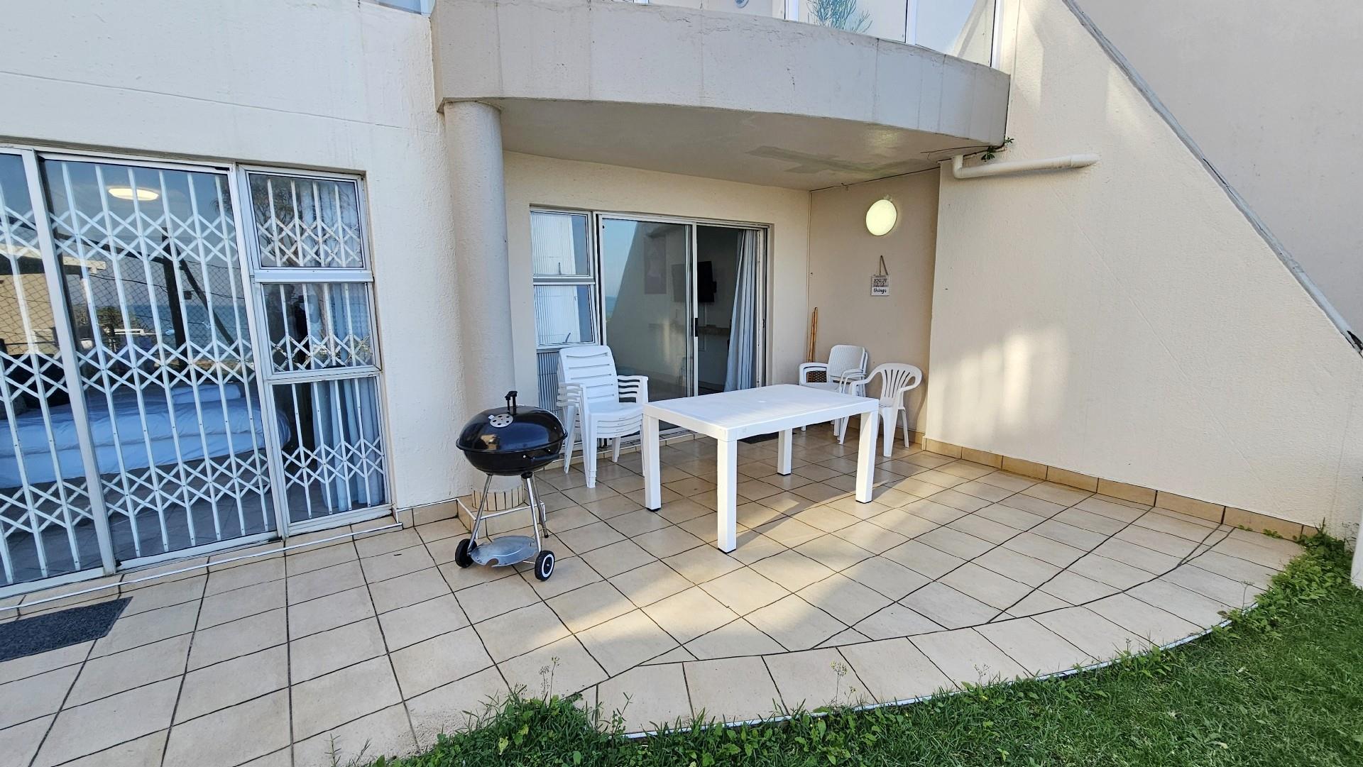 Magnificent, fully furnished beachfront apartment in Margate