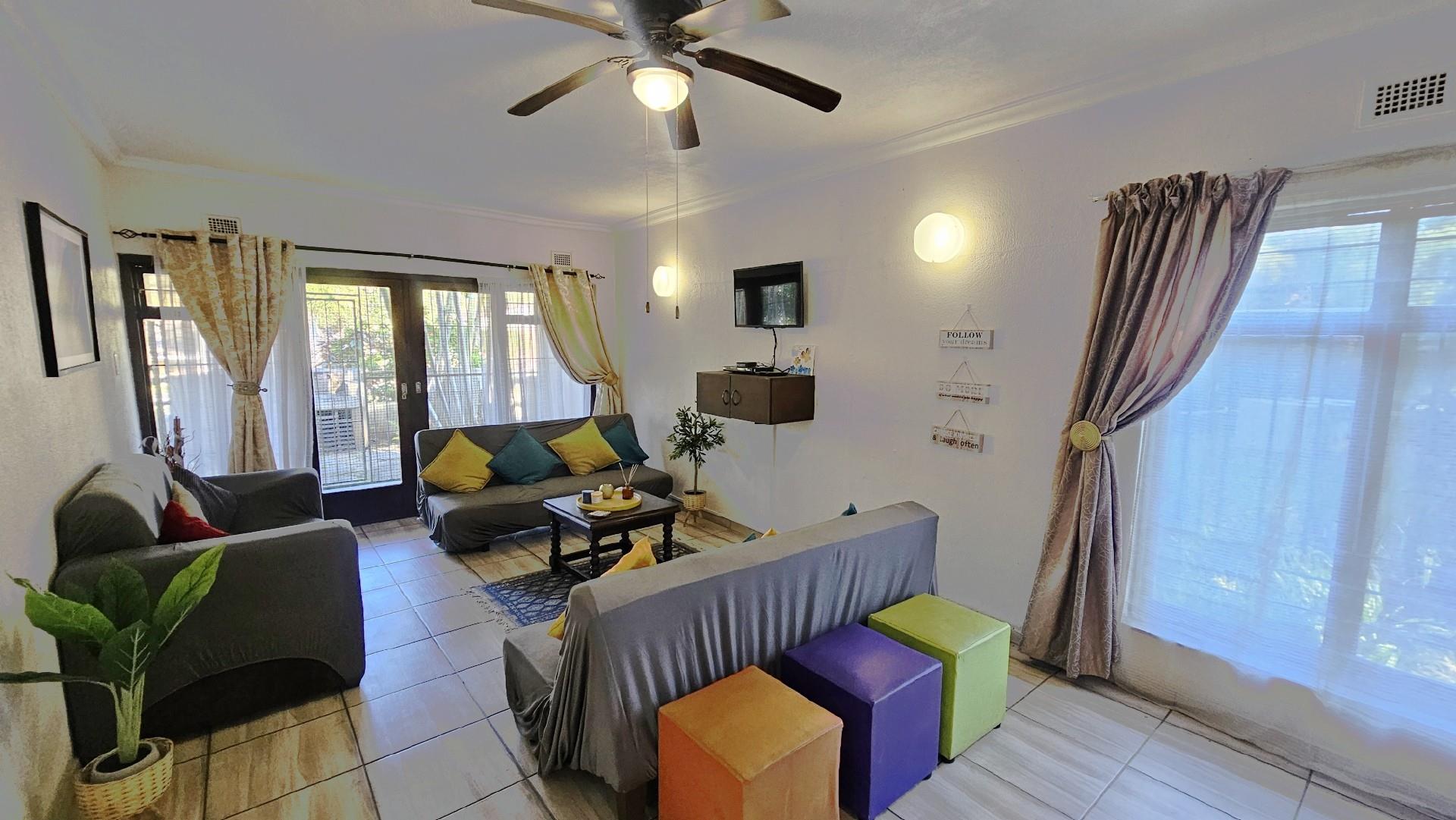 Townhouse For Sale in Ramsgate, Margate, KwaZulu Natal
