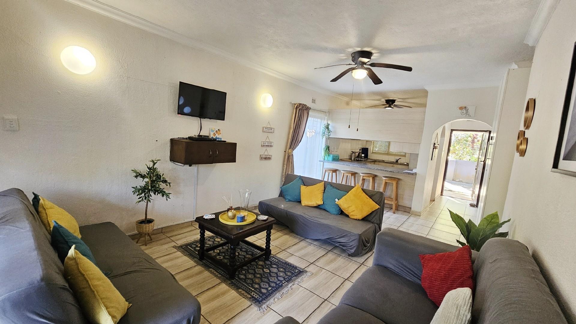 Townhouse For Sale in Ramsgate, Margate, KwaZulu Natal