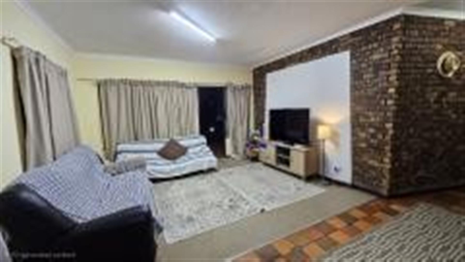2 bedroom Townhouse For Sale in Margate, KwaZulu Natal