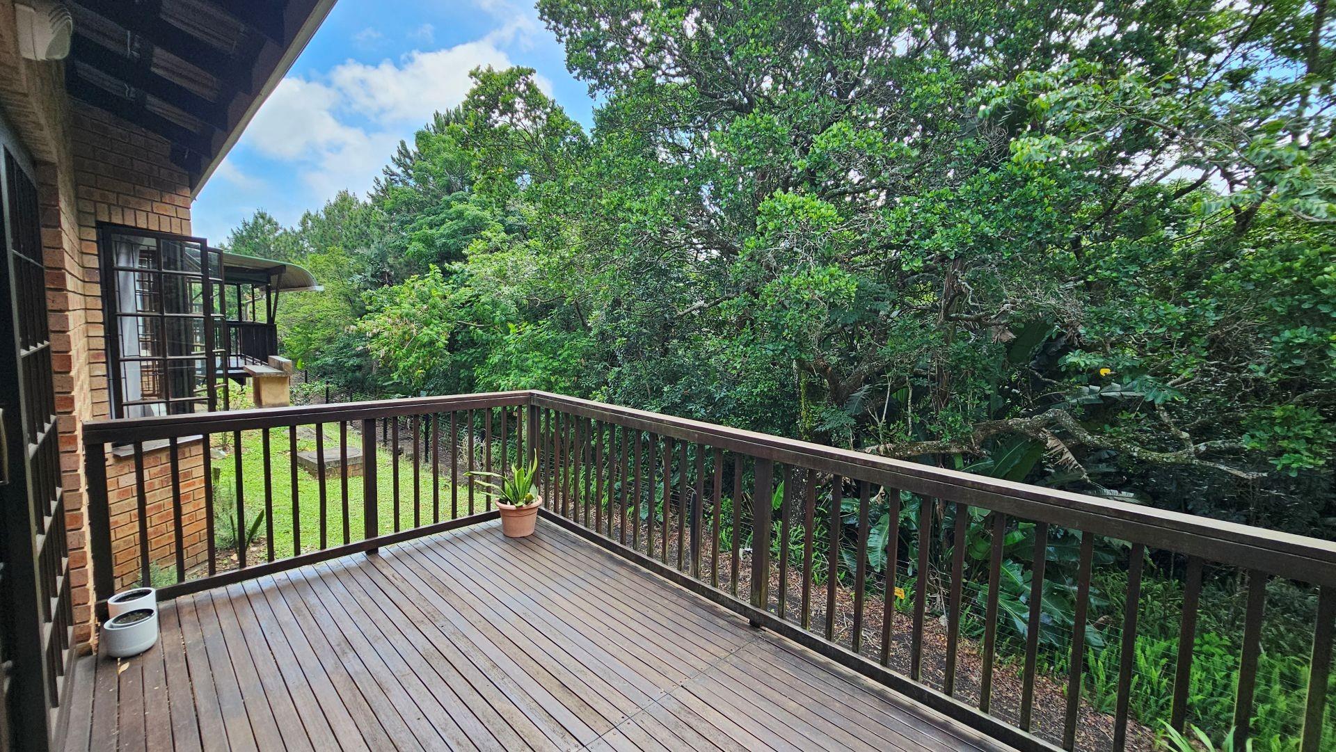 Beautiful tranquil 2 bedroom Townhouse For Sale in a Picturesque Eco Estate
