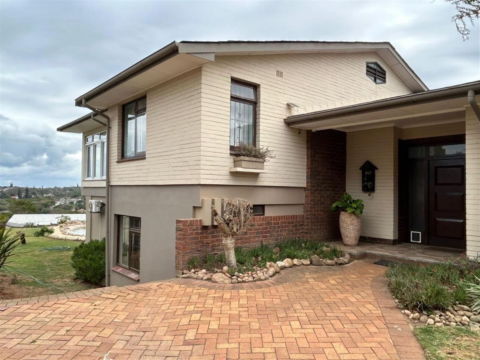 Magnificent Smart Home For Sale , with two flatlets in Shelly Beach