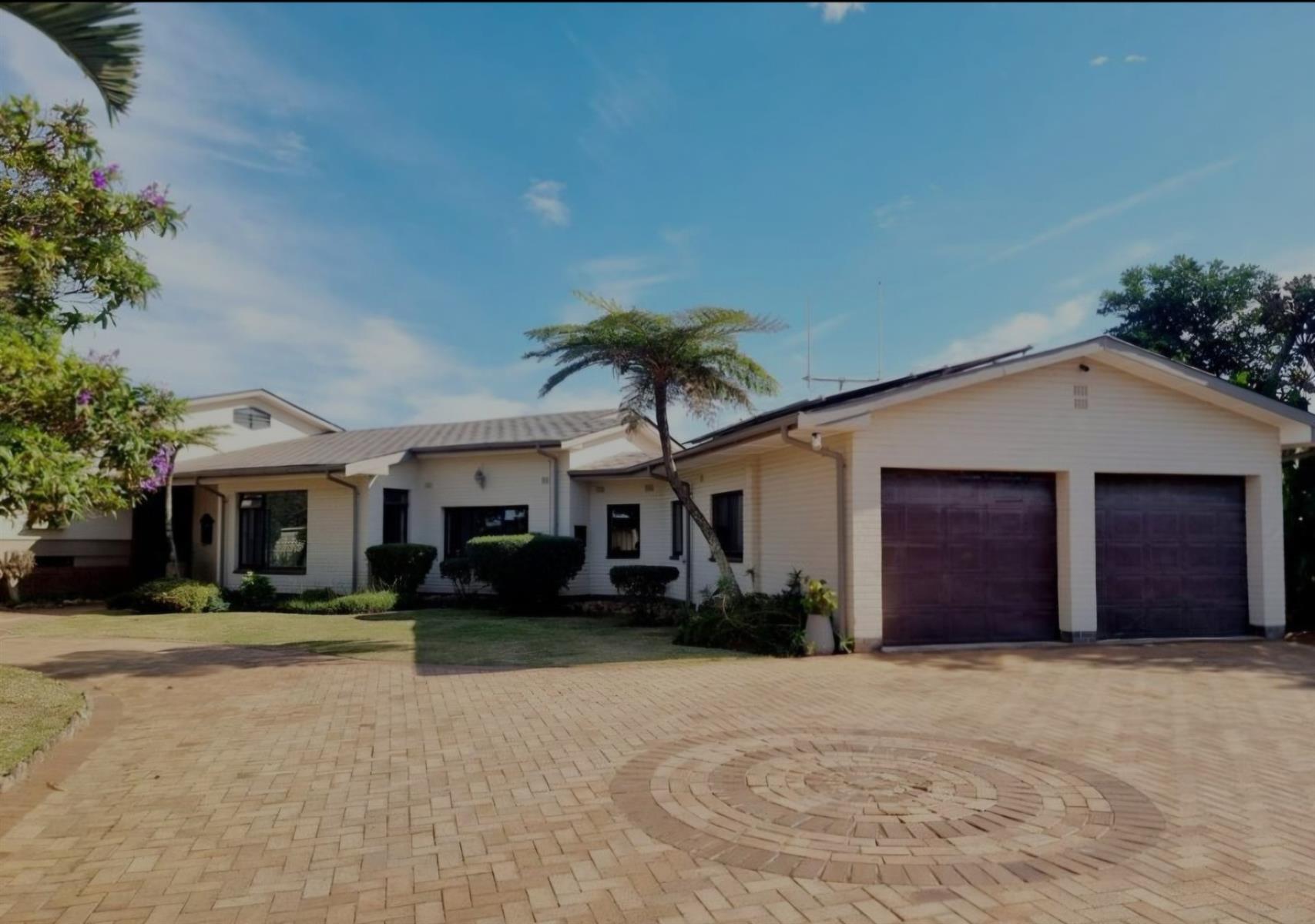 Magnificent Smart Home For Sale , with two flatlets in Shelly Beach