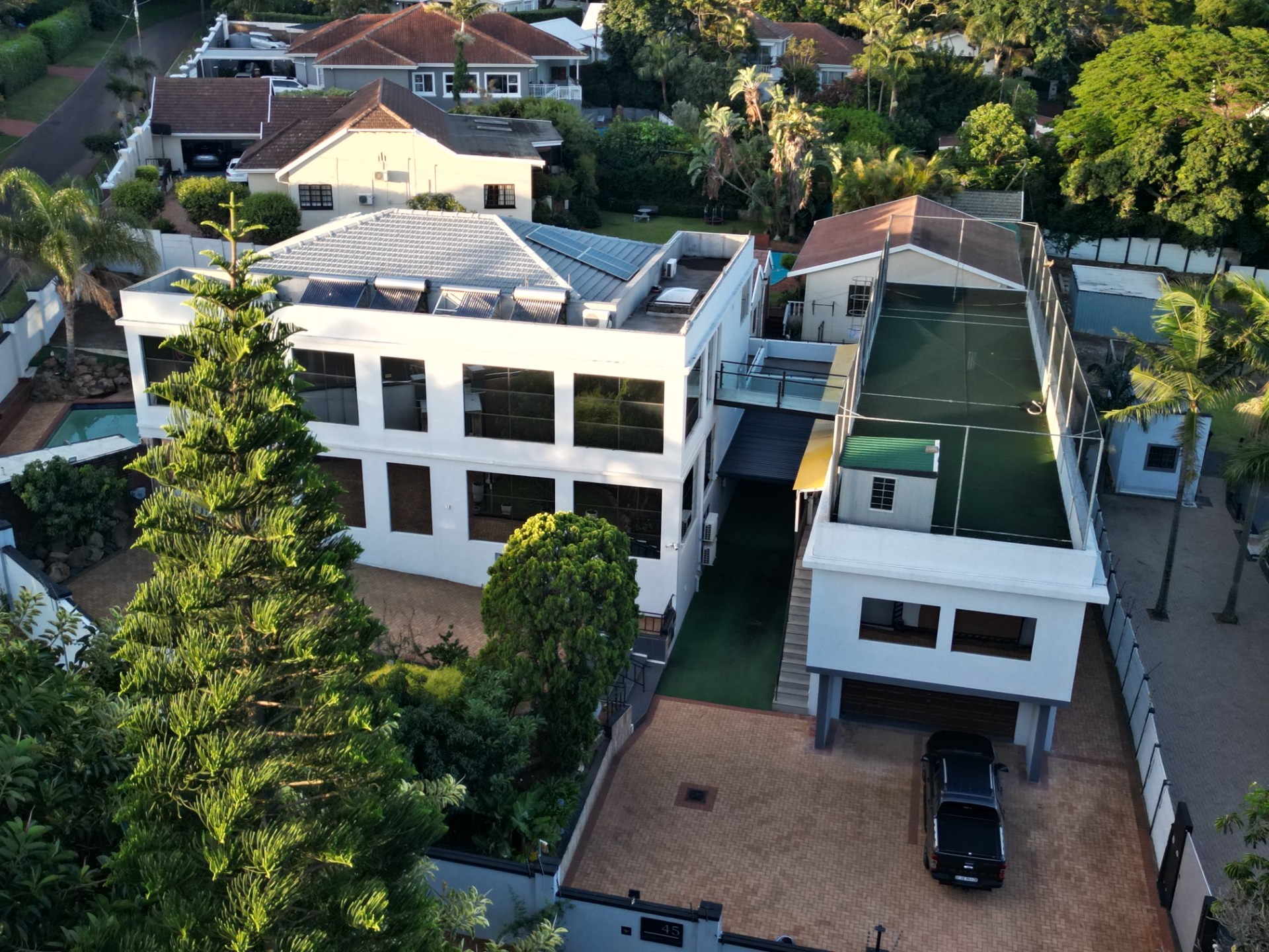 7 Bedroom Double-Story Mansion in Durban North, Durban, KwaZulu Natal