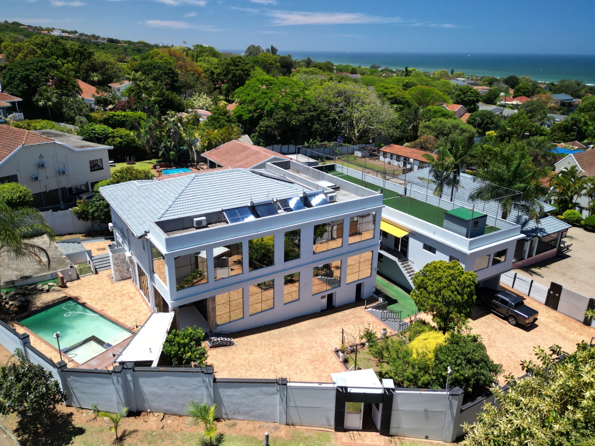 7 Bedroom Double-Story Mansion in Durban North, Durban, KwaZulu Natal