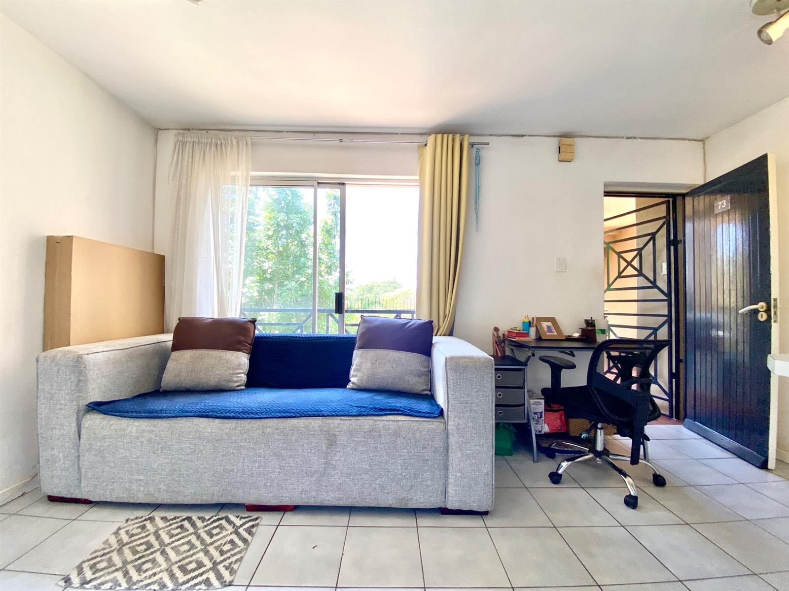 1 Bed Apartment For Sale in Bryanston