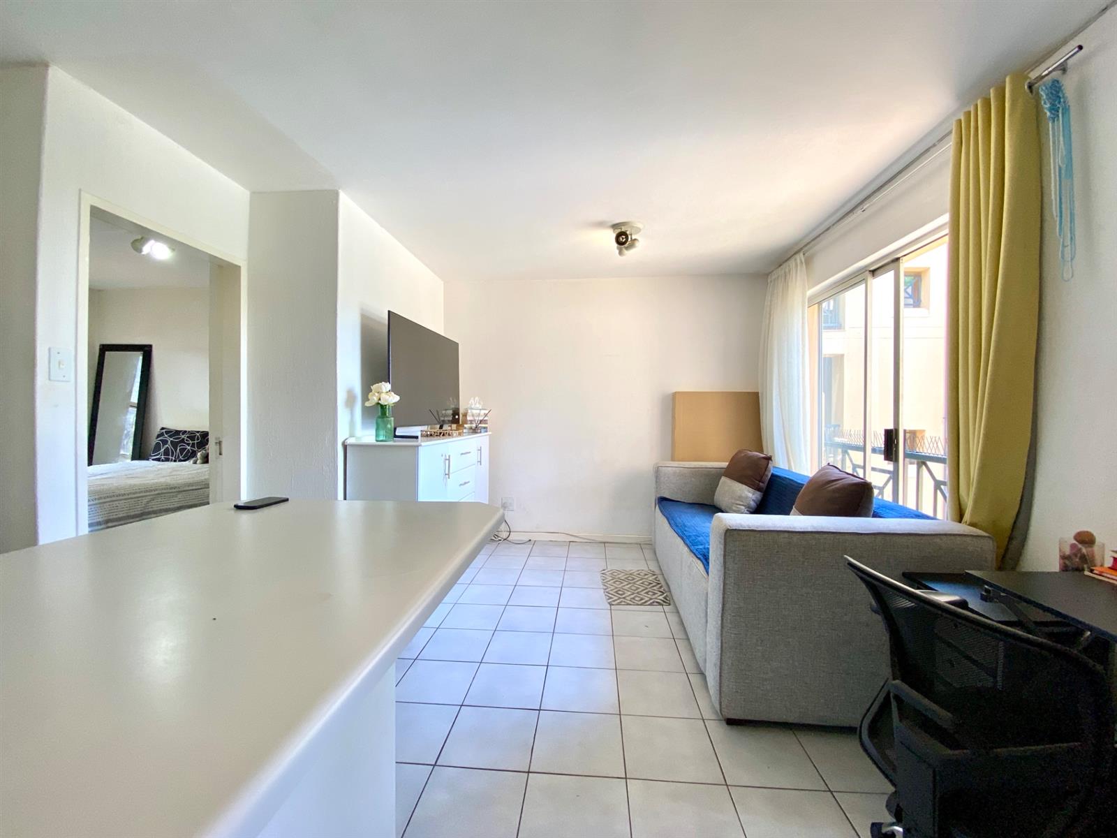 1 Bed Apartment For Sale in Bryanston