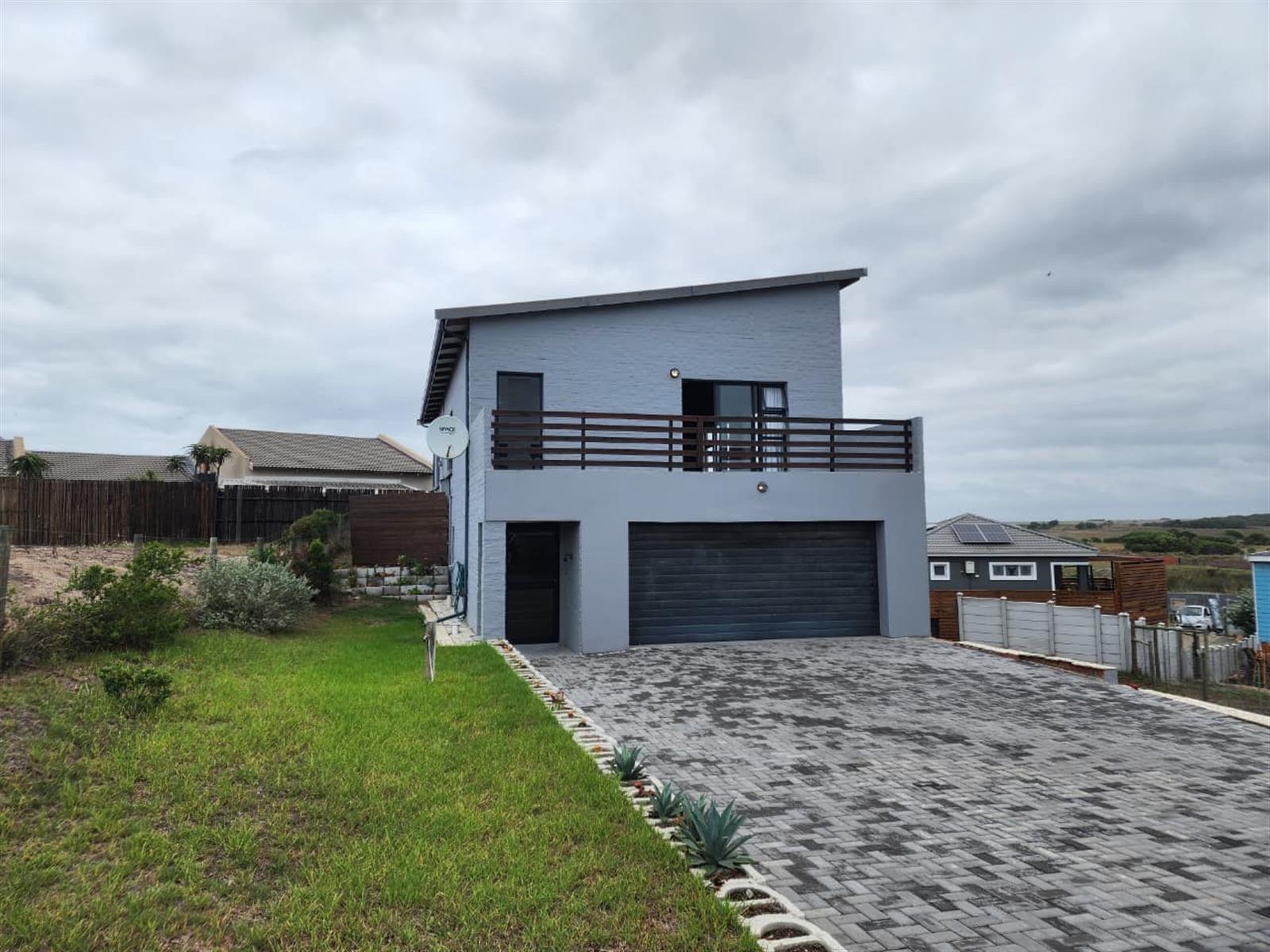 Prime property in Paradise Beach Jeffrey's Bay