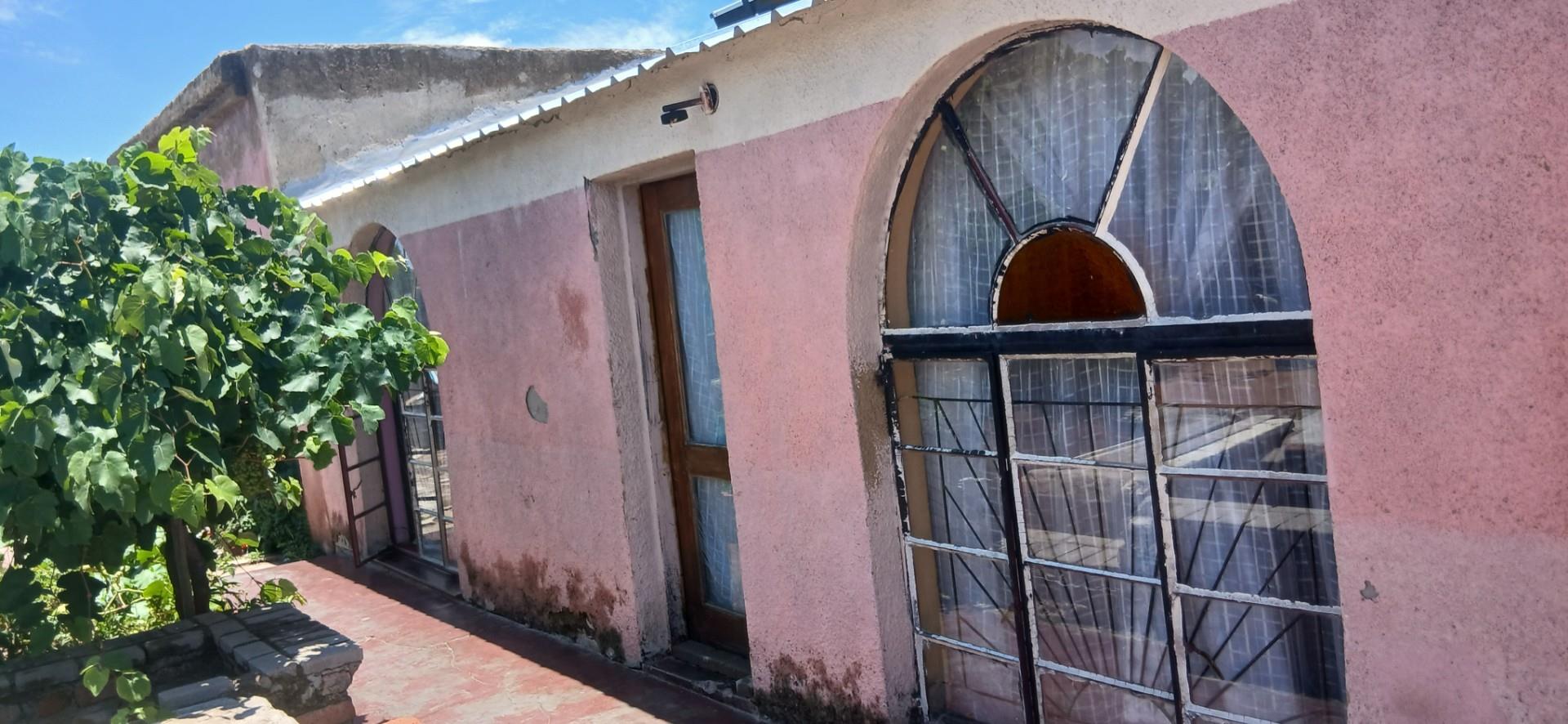 HOUSE FOR SALE SESHEGO ZONE 2 :NEWTOWN