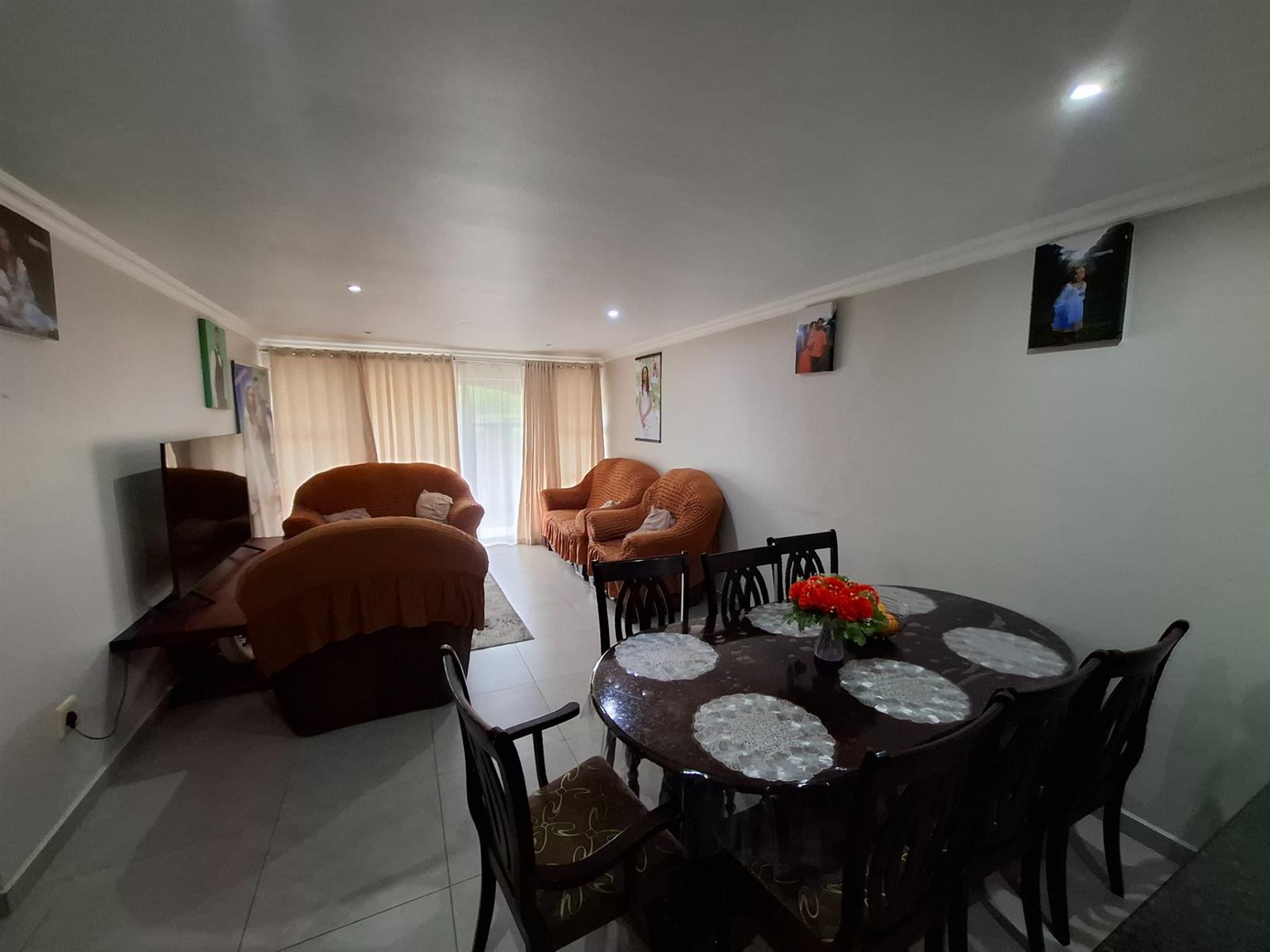 Apartment For Sale in Port Shepstone Central, Port Shepstone, KwaZulu Natal